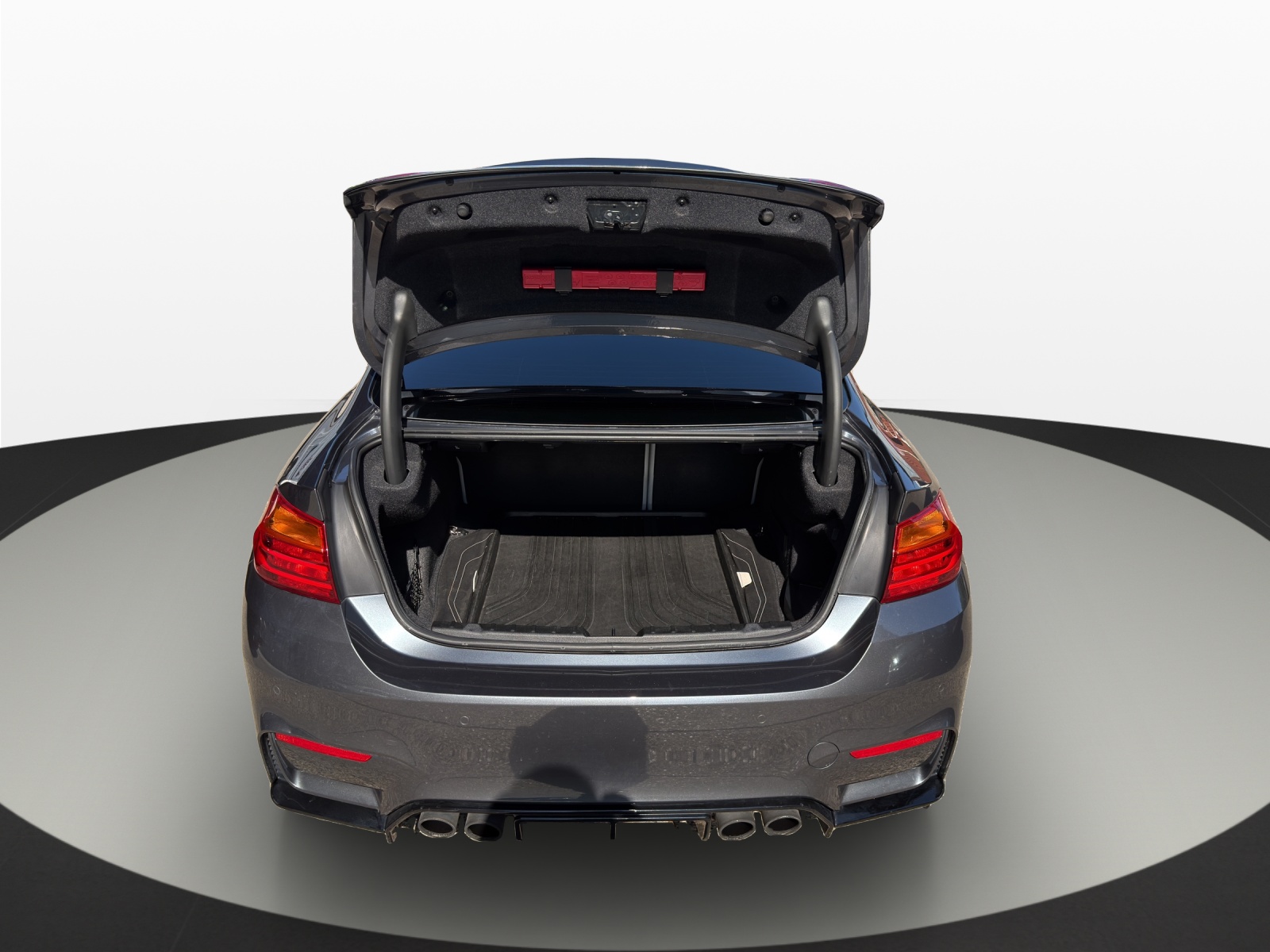 BMW M4 Coupé DKG-image-19