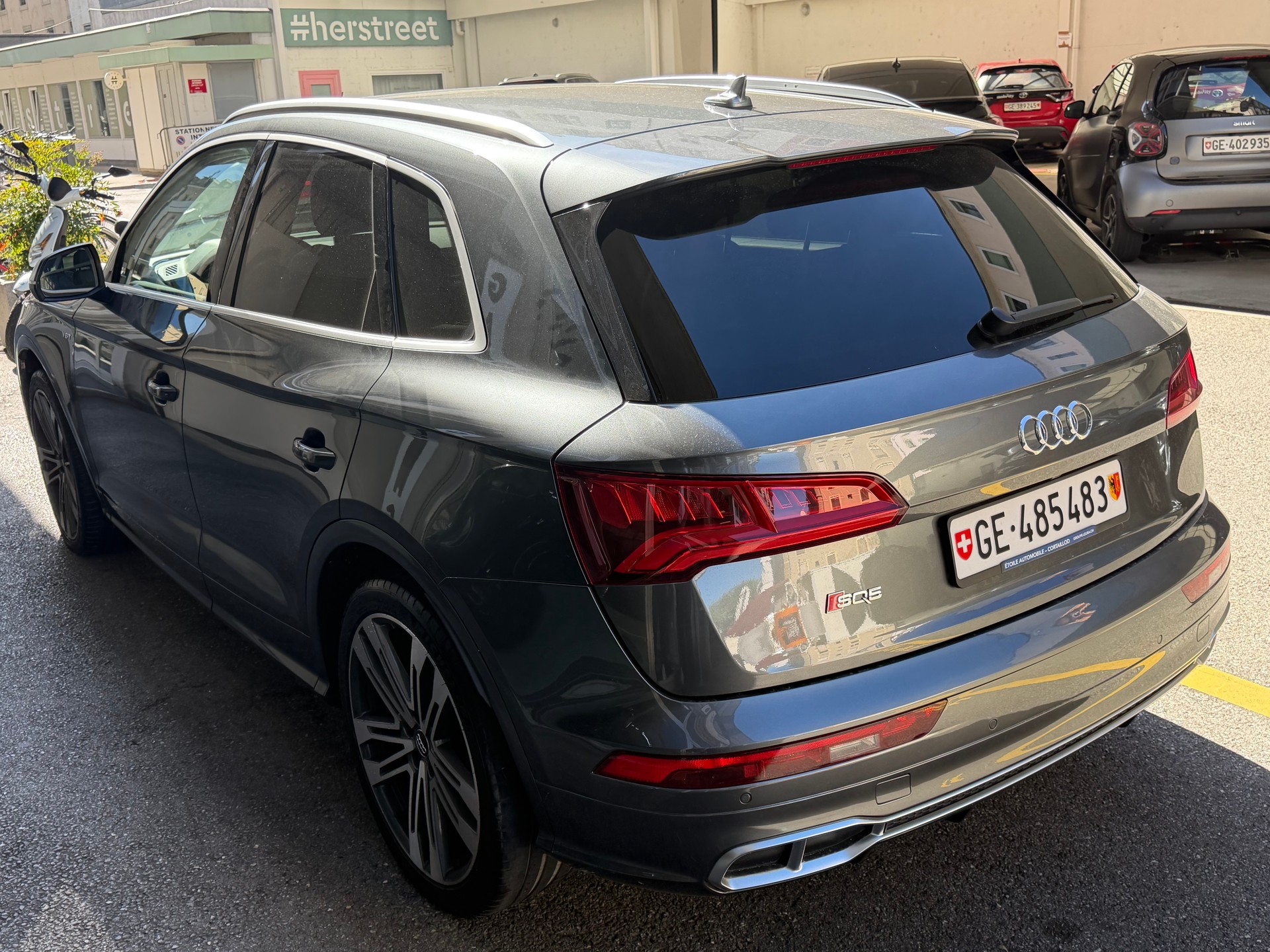AUDI SQ5 3.0 TFSI quattro S-tronic-image-3