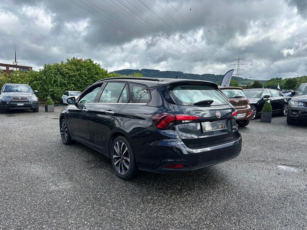 FIAT Tipo 1.6MJ Station Wagon Lounge-image-1