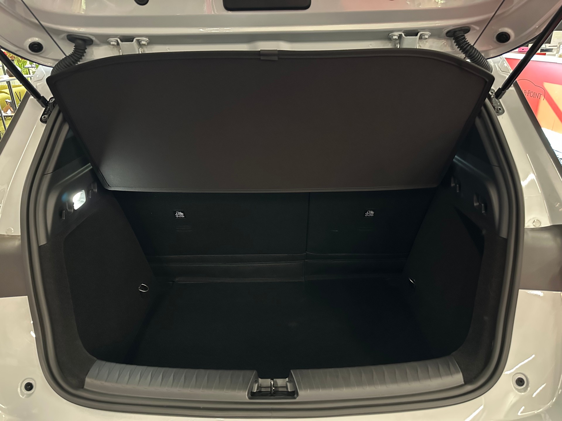 BYD Dolphin G DM-i Comfort-image-24