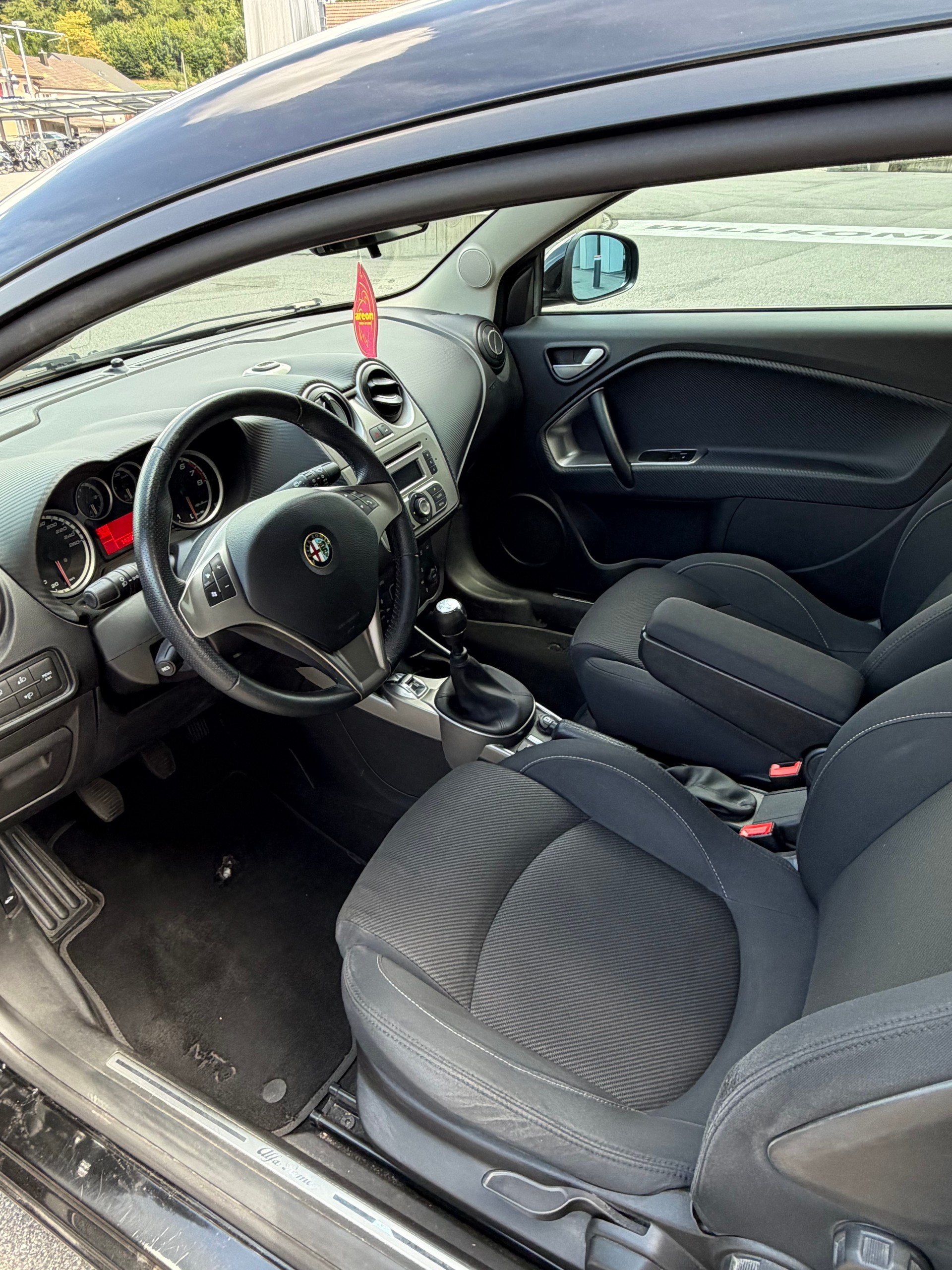 ALFA ROMEO MiTo 1.4 Distinctive-image-9