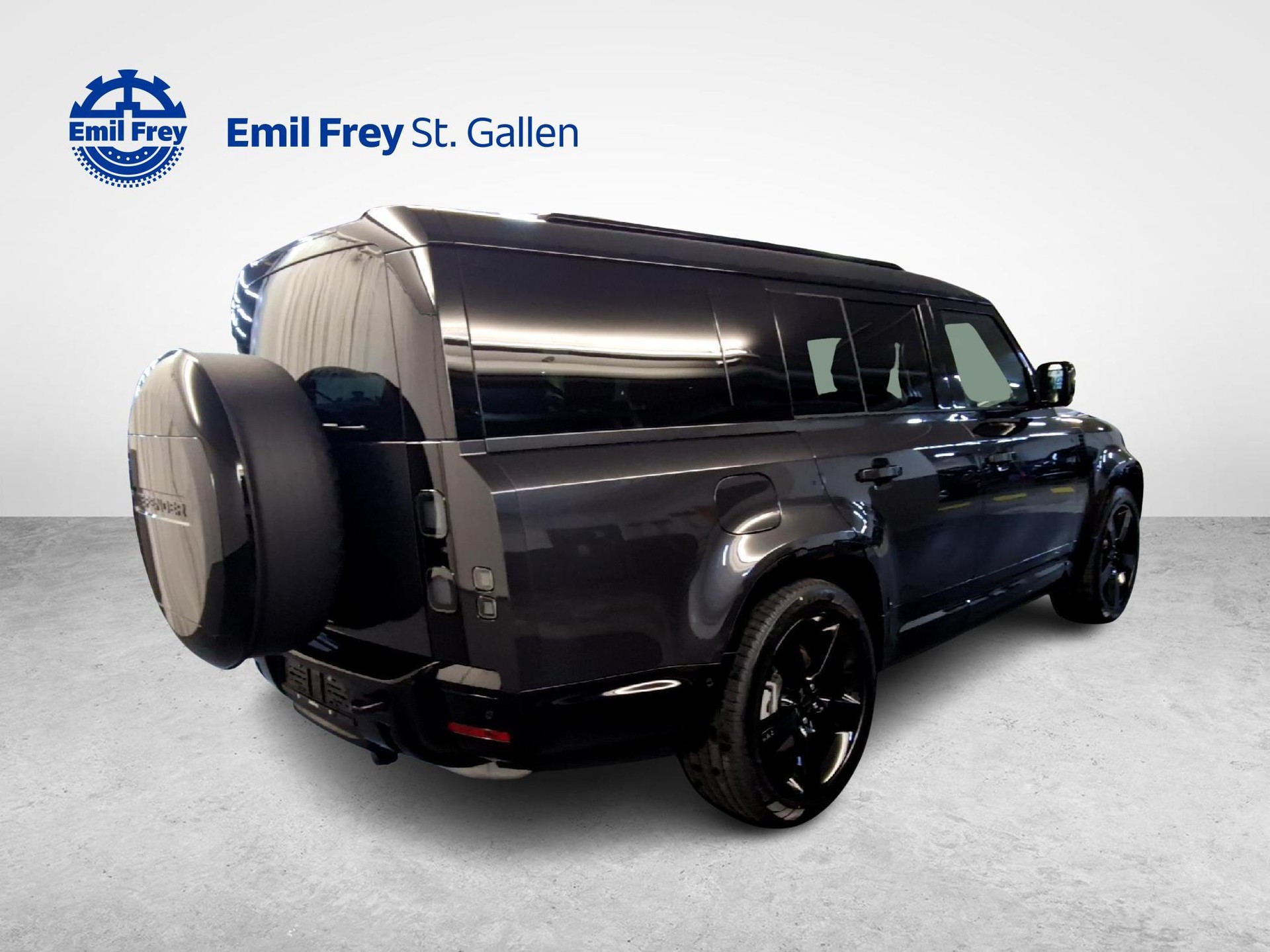 LAND ROVER Defender 130 3.0 D I6 350 X-Dynamic HSE-image-4