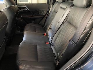 MITSUBISHI Outlander 2.4 PHEV Sport 4x4-image-5
