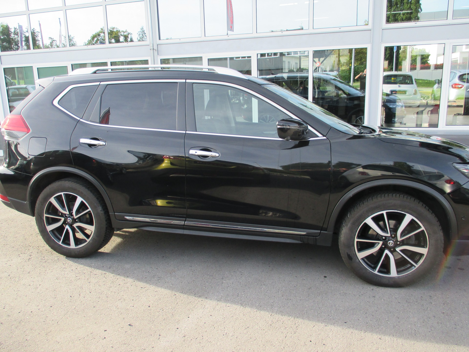 NISSAN X-Trail 2.0 dCi tekna Xtronic CVT ALL-MODE 4x4-image-3