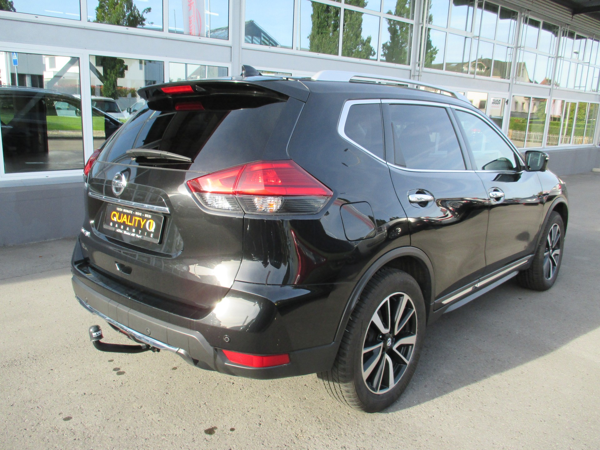 NISSAN X-Trail 2.0 dCi tekna Xtronic CVT ALL-MODE 4x4-image-4