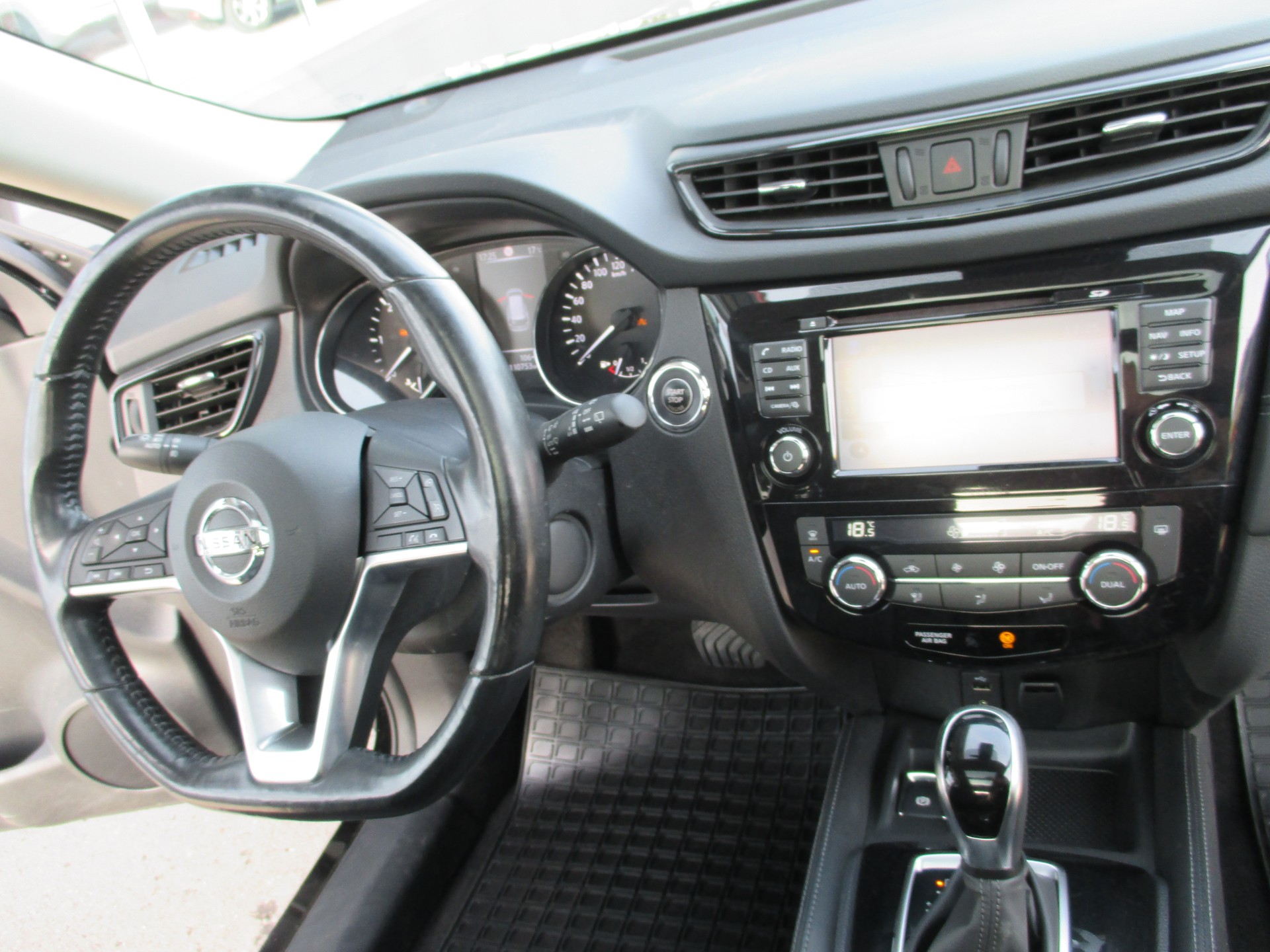 NISSAN X-Trail 2.0 dCi tekna Xtronic CVT ALL-MODE 4x4-image-14