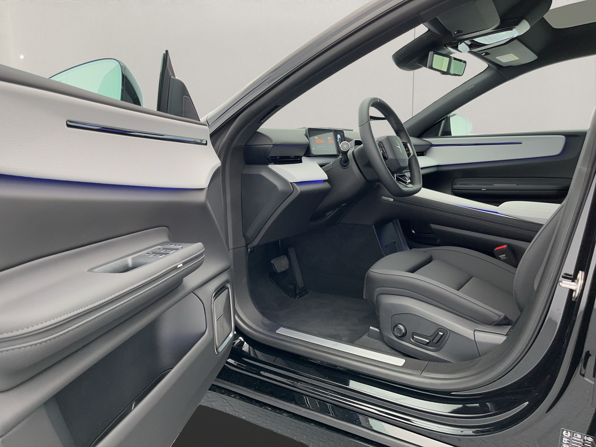 POLESTAR 4 Long Range Dual Motor Prime-image-8