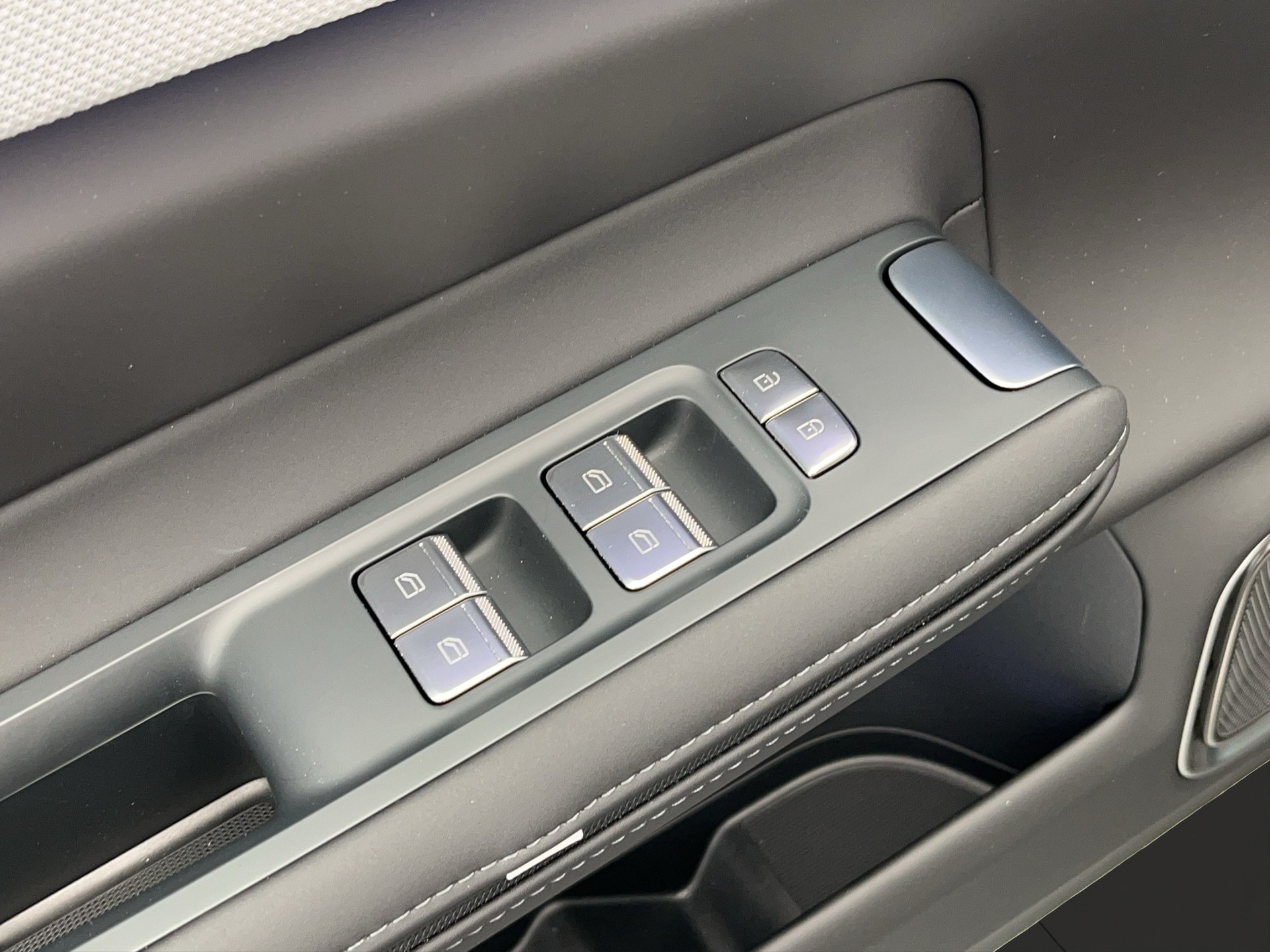 POLESTAR 4 Long Range Dual Motor Prime-image-11