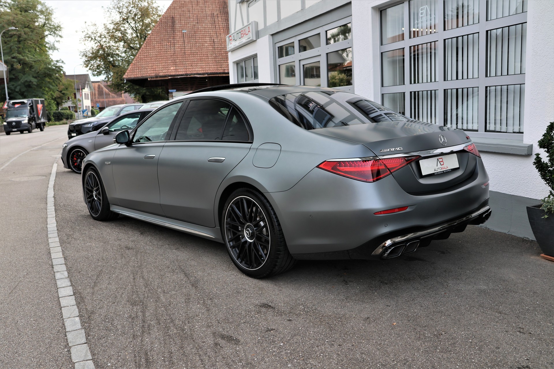 MERCEDES-BENZ S 63 AMG E Performance 4Matic Business Class (CH) *Manufaktur Magno*-image-5