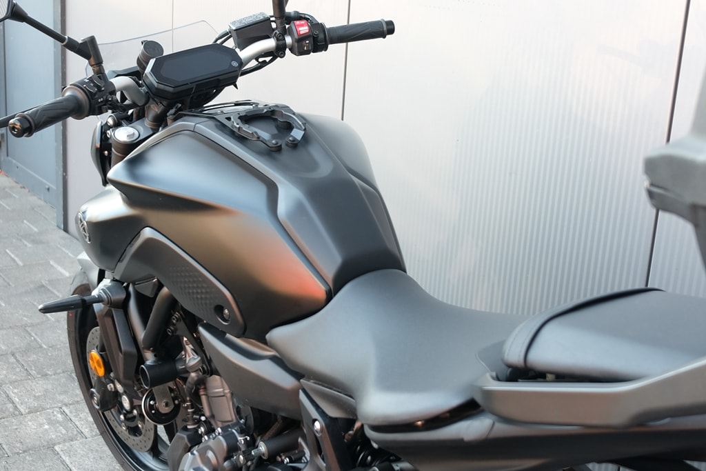 YAMAHA MT-07 ABS-showroom-element-2