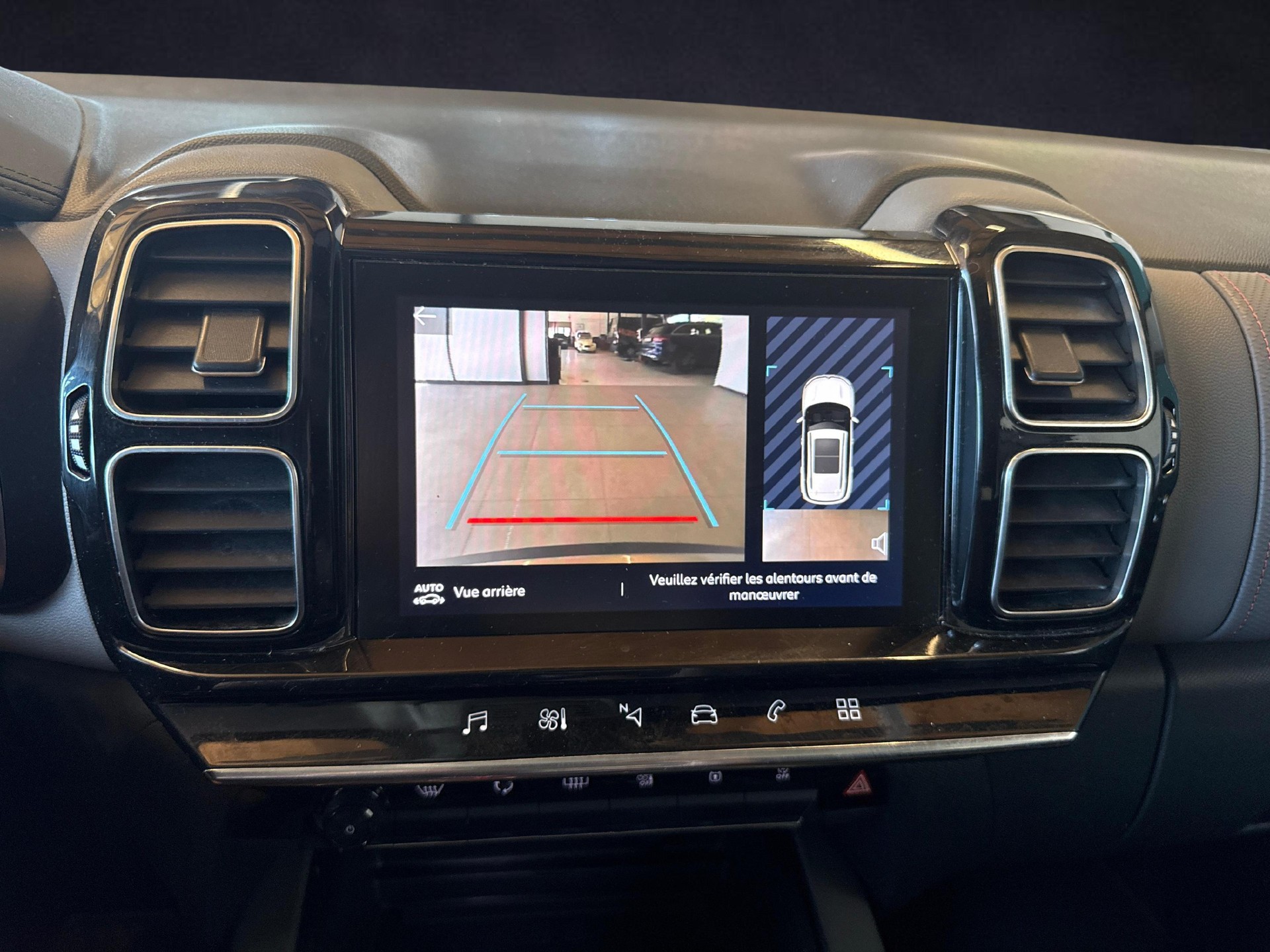 CITROEN C5 Aircross 1.5 BlueHDi Feel-image-14