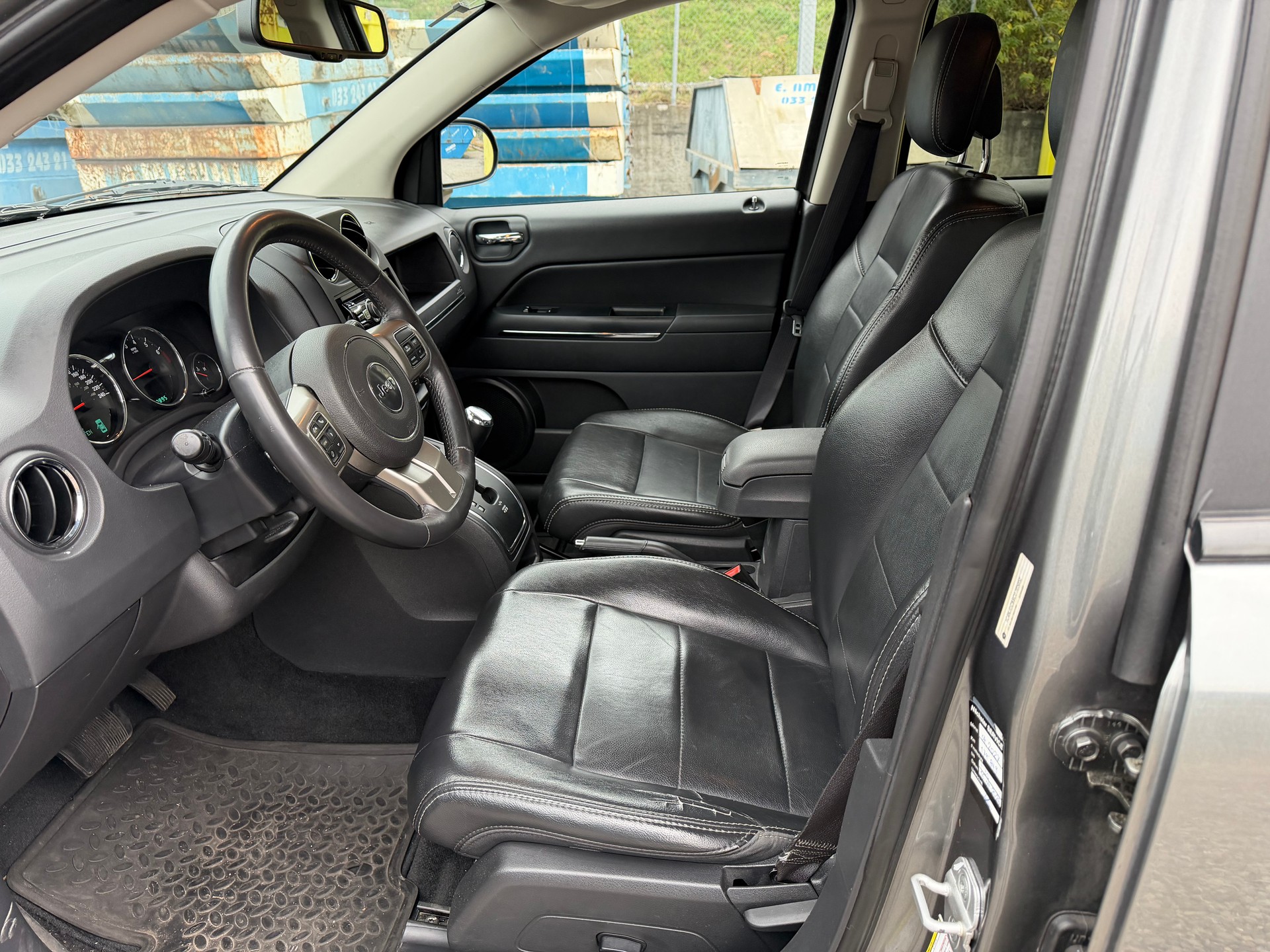 JEEP Compass 2.4 Limited Automat-image-10