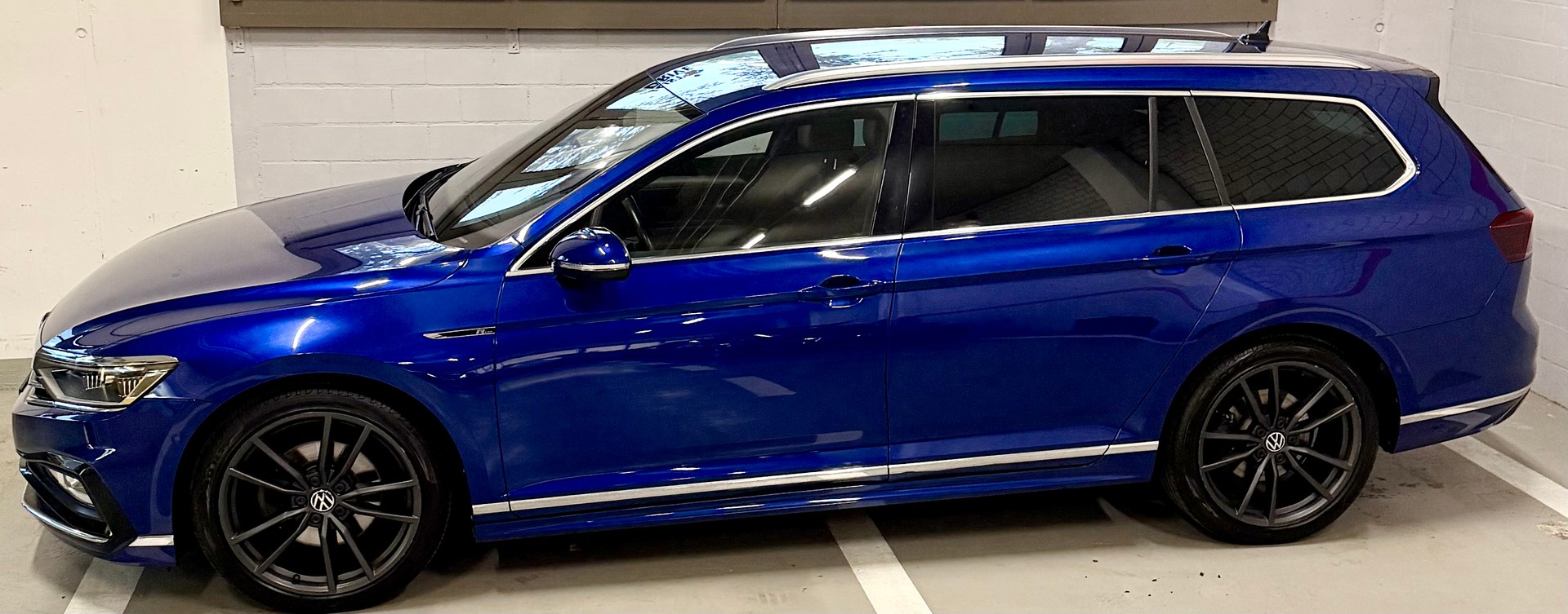 VW Passat 2.0 TDI BMT Elegance DSG-image-4