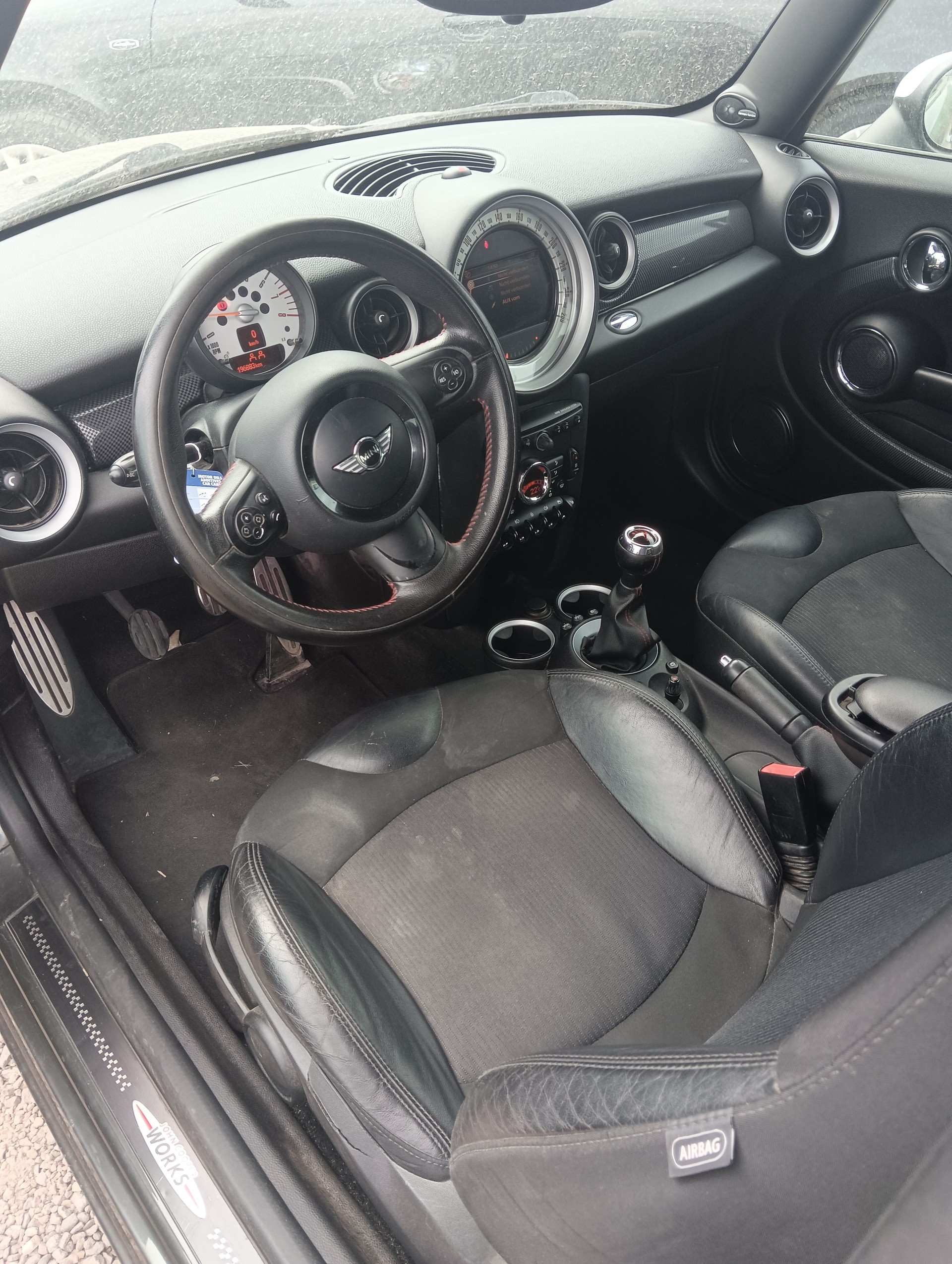 MINI Cooper S-image-3