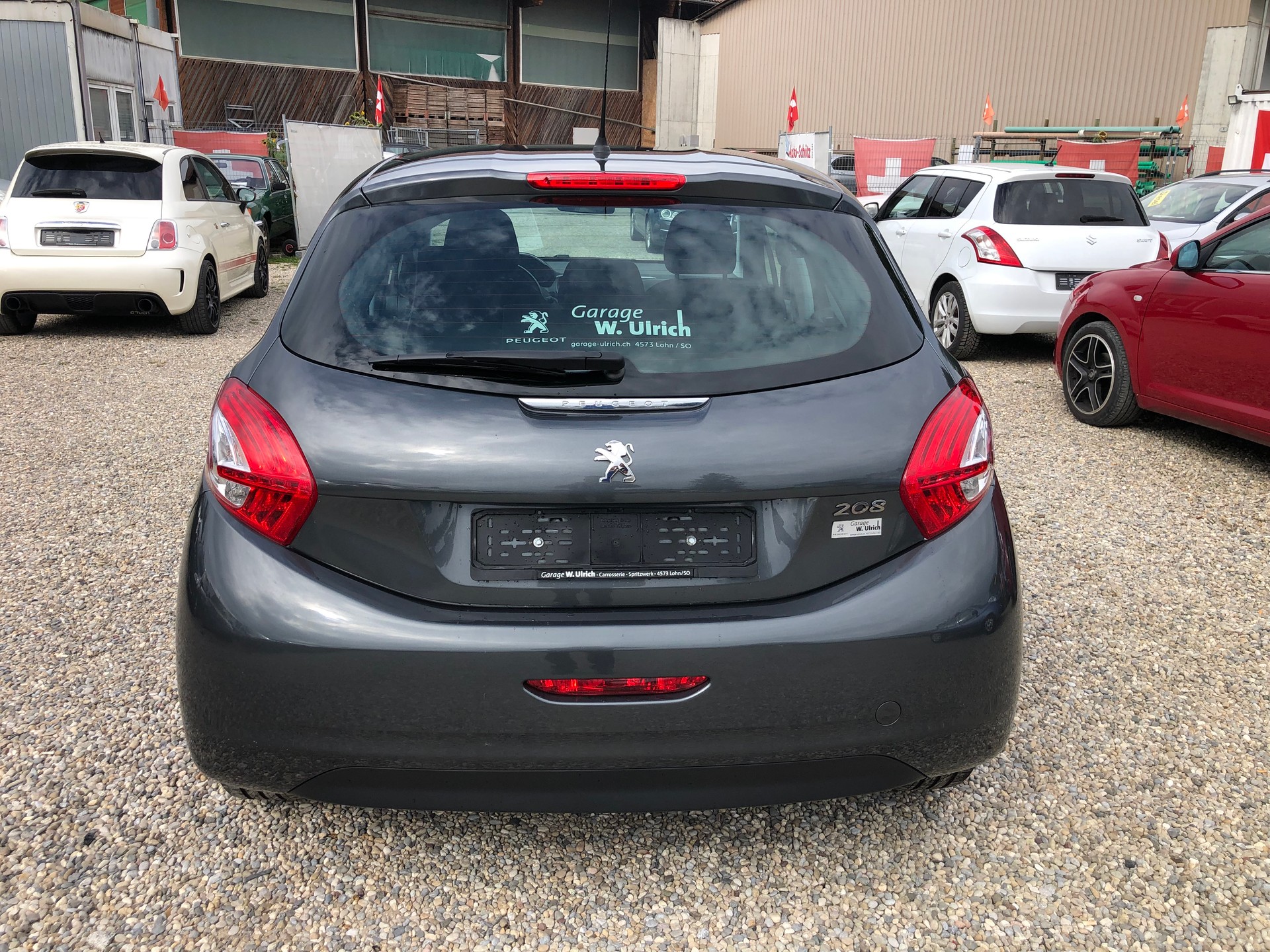 PEUGEOT 208 1.2 VTI Active-image-5