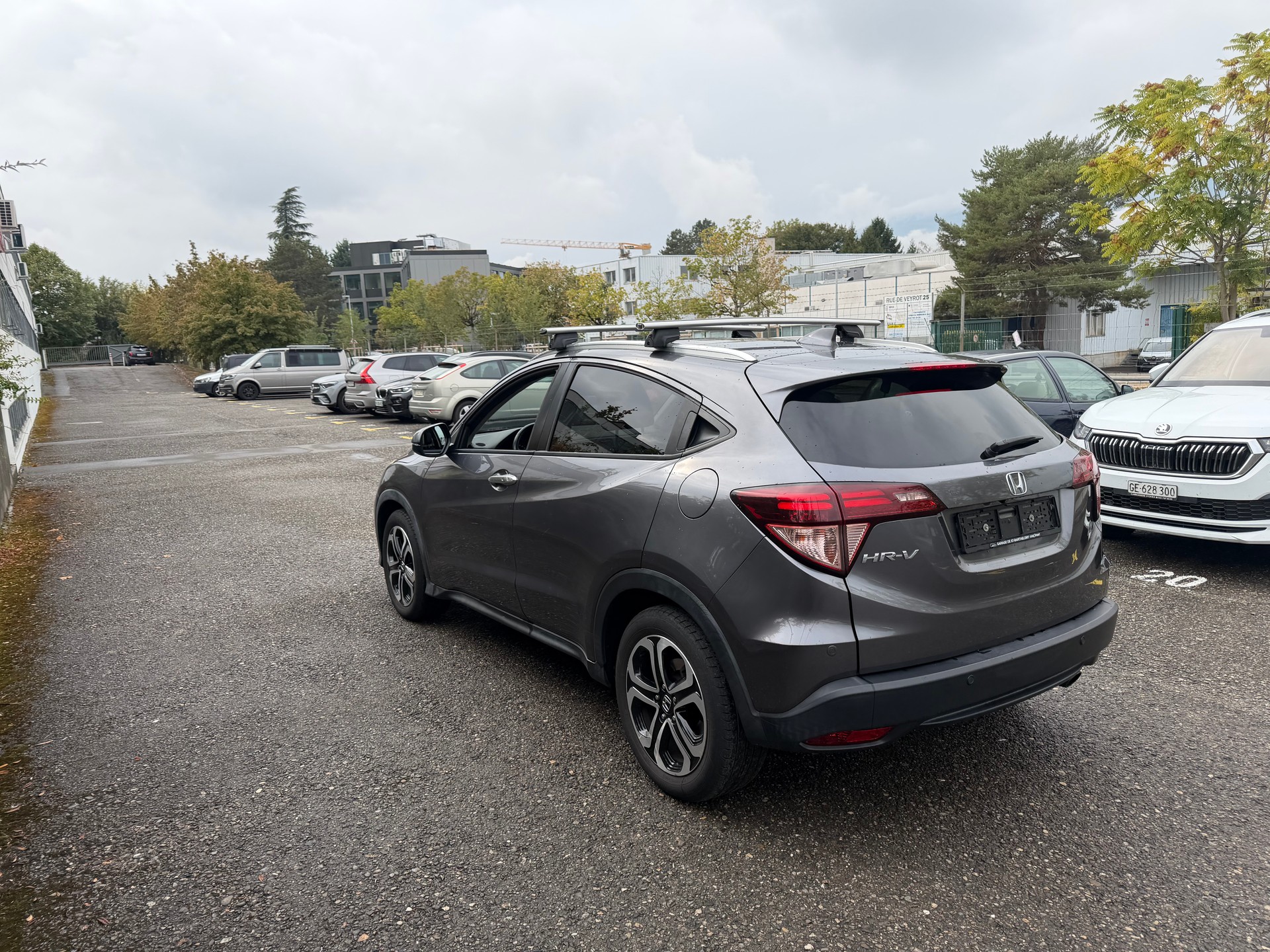 HONDA HR-V 1.5i-VTEC Executive-image-7