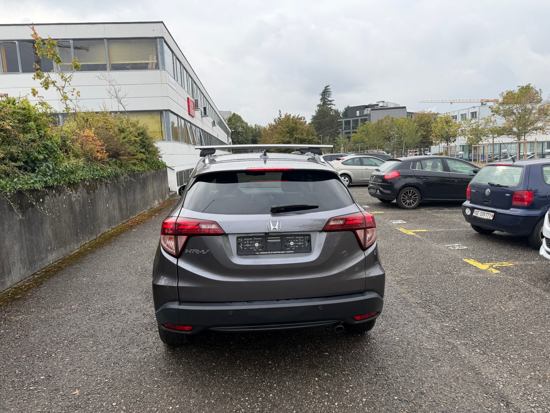 HONDA HR-V 1.5i-VTEC Executive-image-6