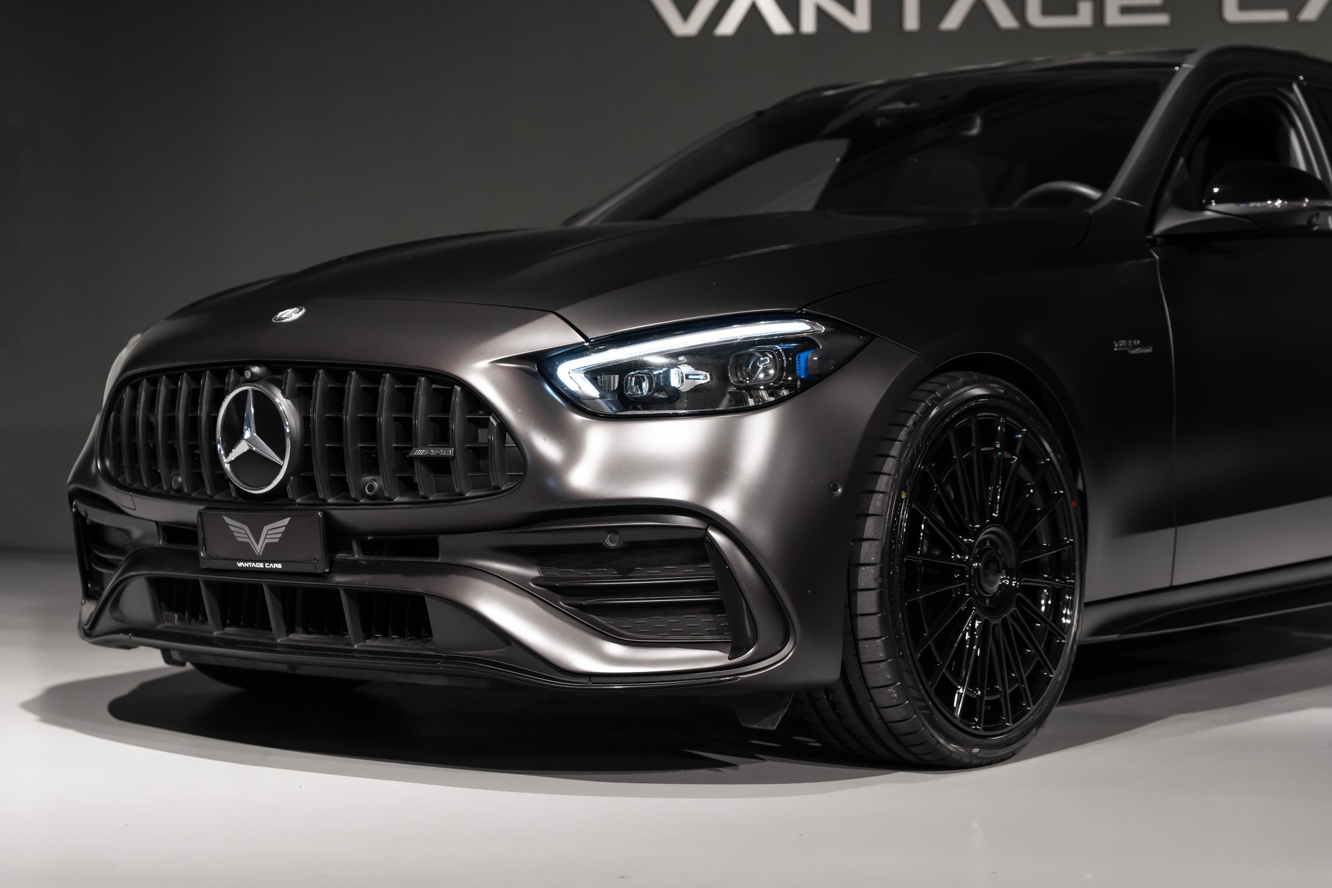 MERCEDES-BENZ C 43 AMG-image-4