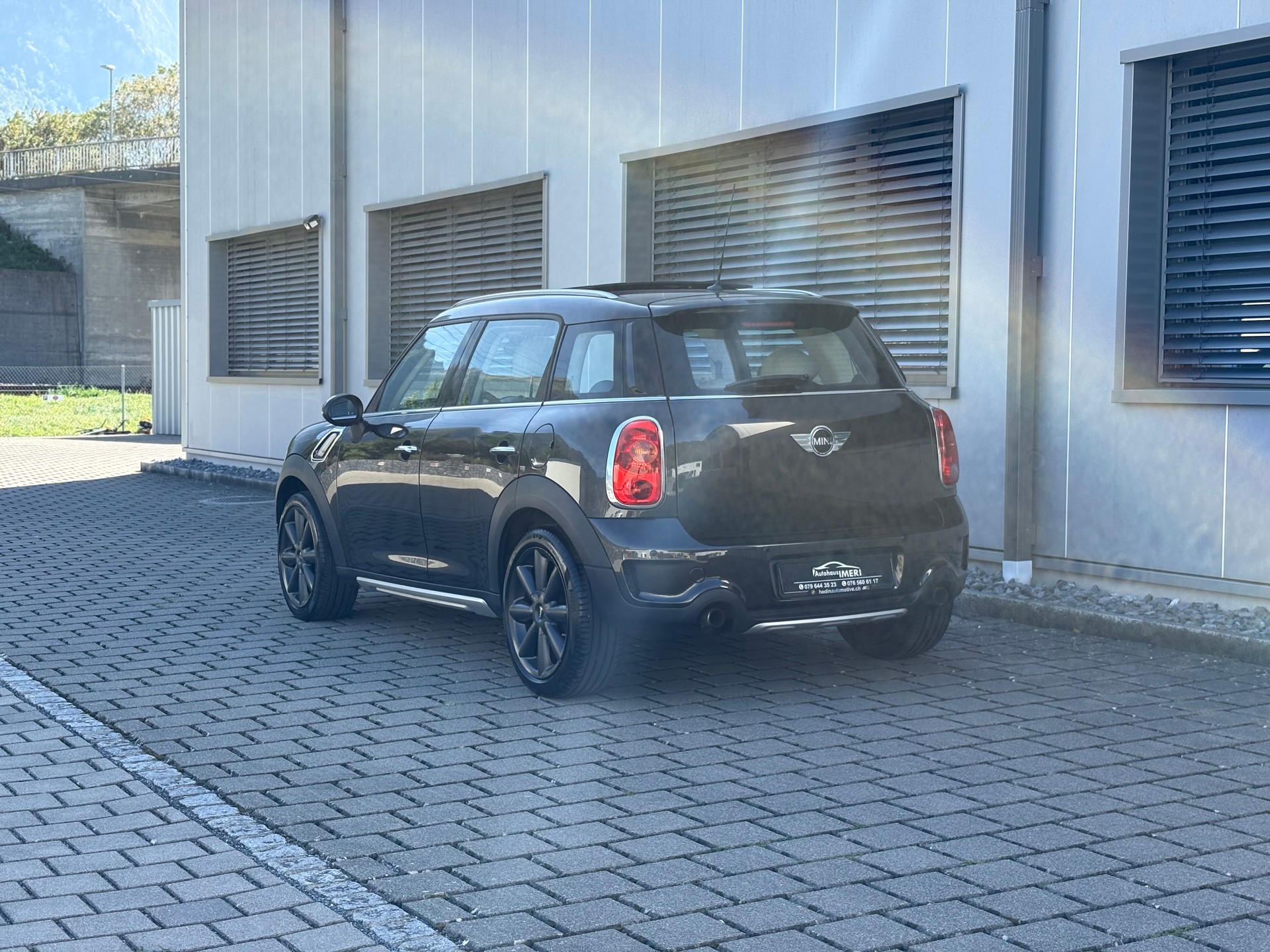MINI Countryman Cooper S ALL4 by Burton-image-6