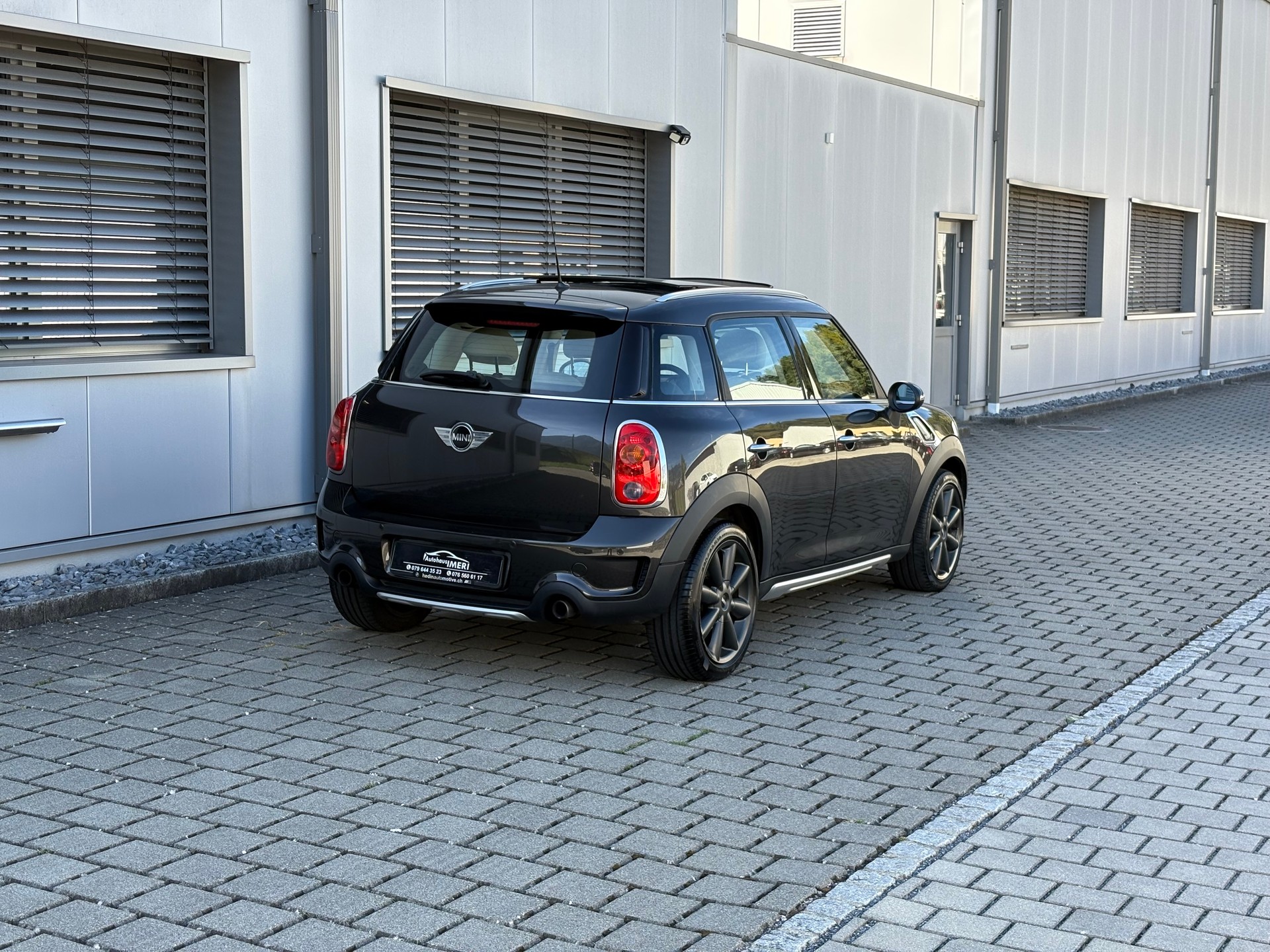 MINI Countryman Cooper S ALL4 by Burton-image-8