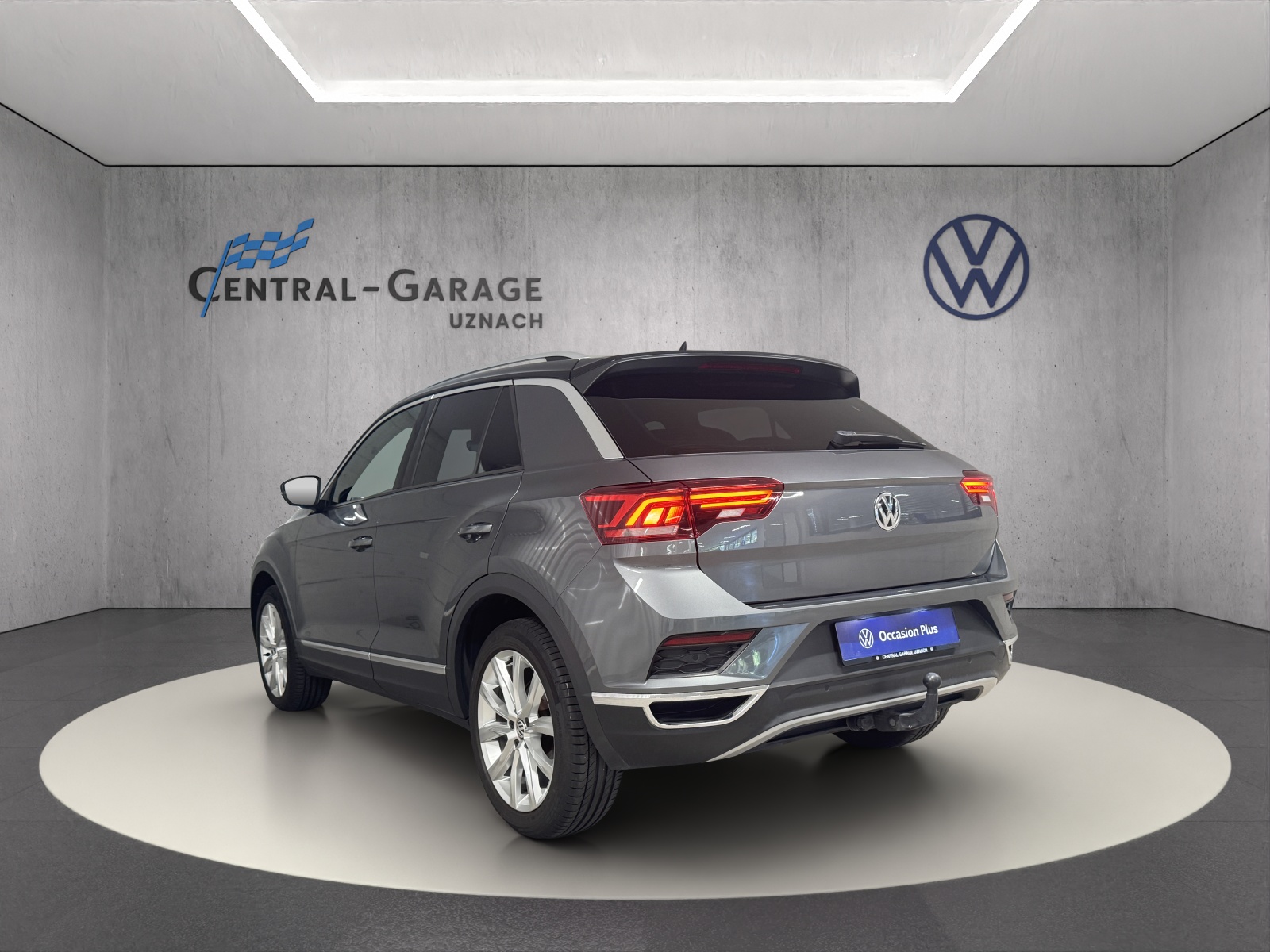 VW T-Roc 2.0 TSI Sport DSG 4Motion-image-2