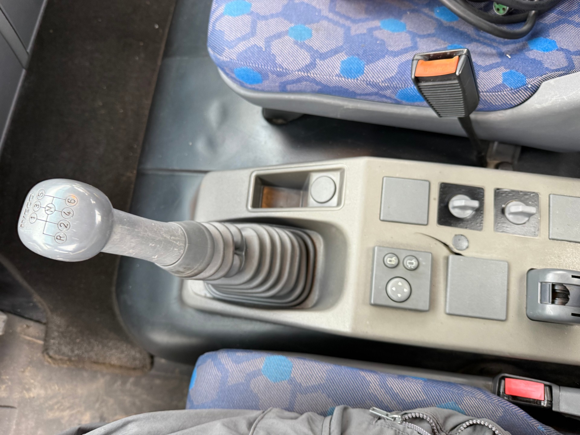 IVECO MI90e17/Fp-image-17
