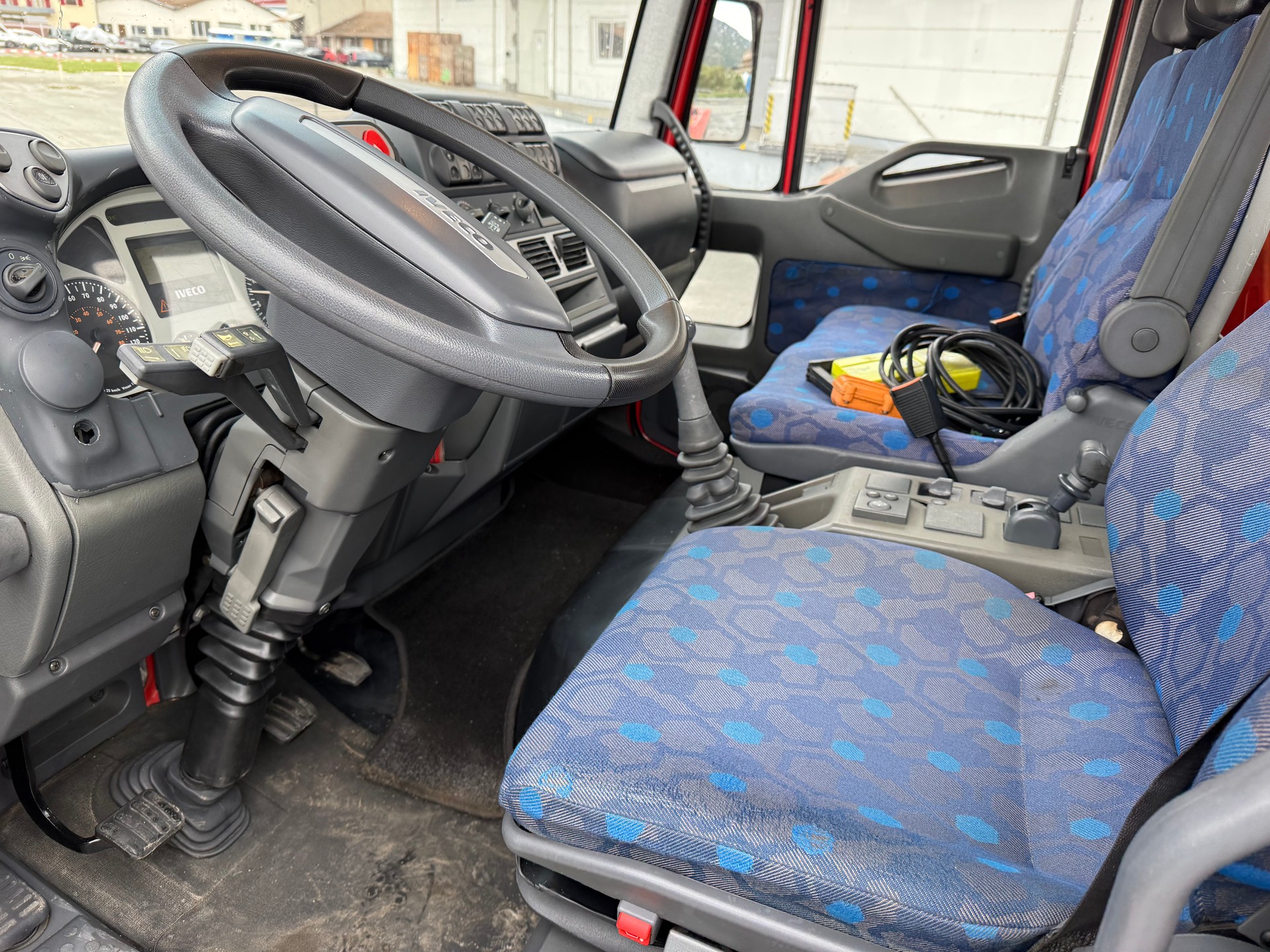 IVECO MI90e17/Fp-image-18
