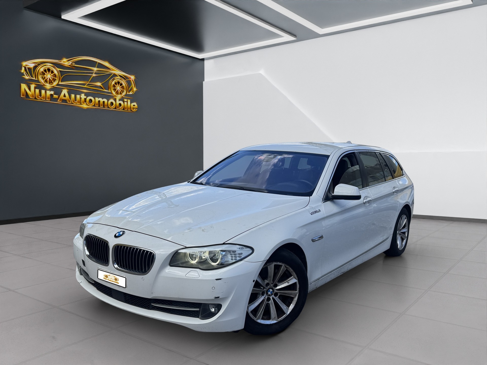 BMW 535d xDrive Touring Steptronic-image-0