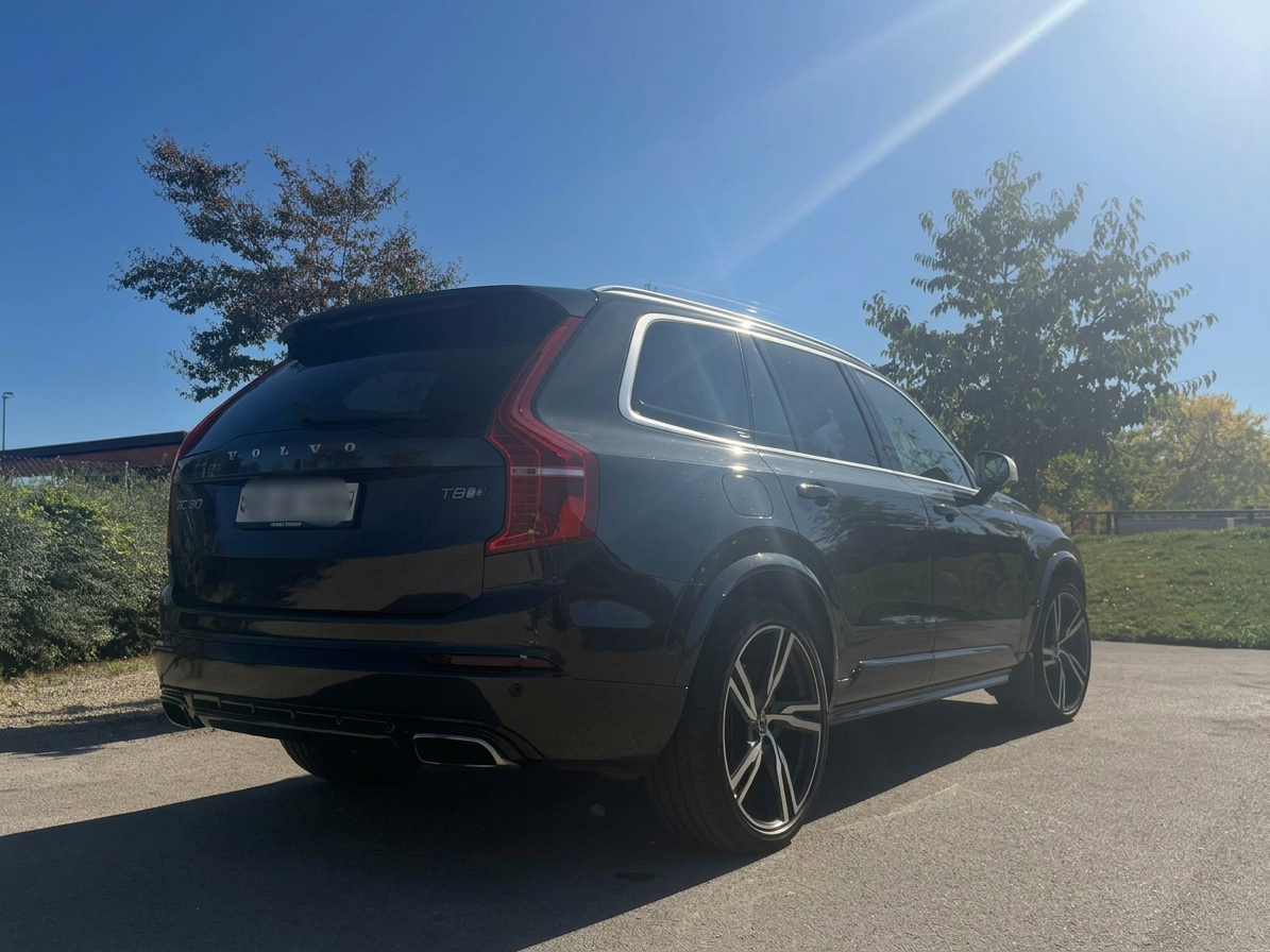 VOLVO 2.0 T8 TE R-Design 7P. AWD-image-2