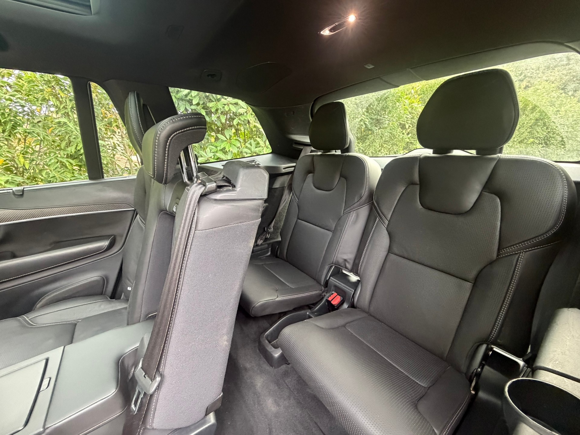VOLVO 2.0 T8 TE R-Design 7P. AWD-image-9