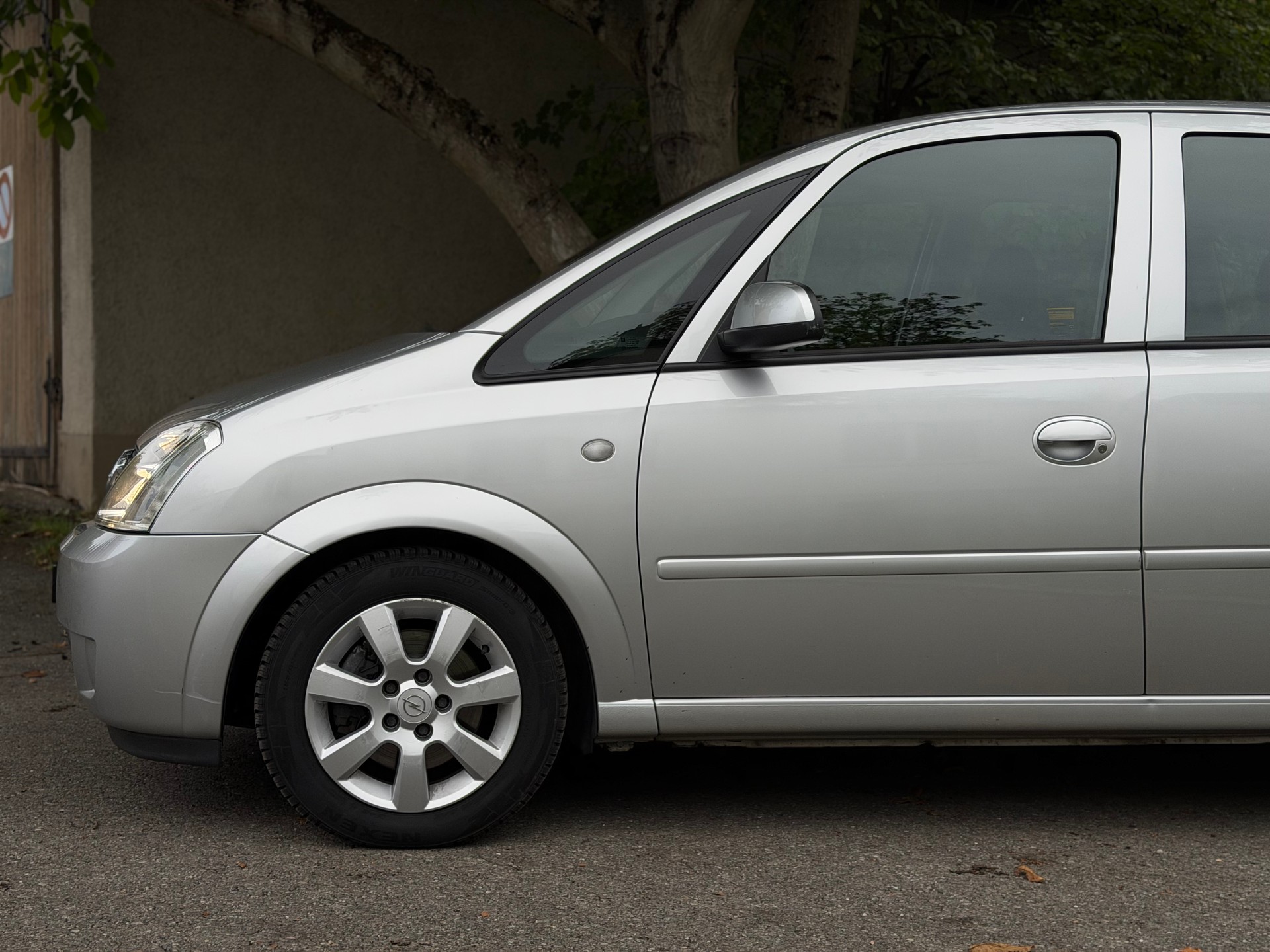 OPEL Meriva 1.7 CDTi Cosmo-image-2