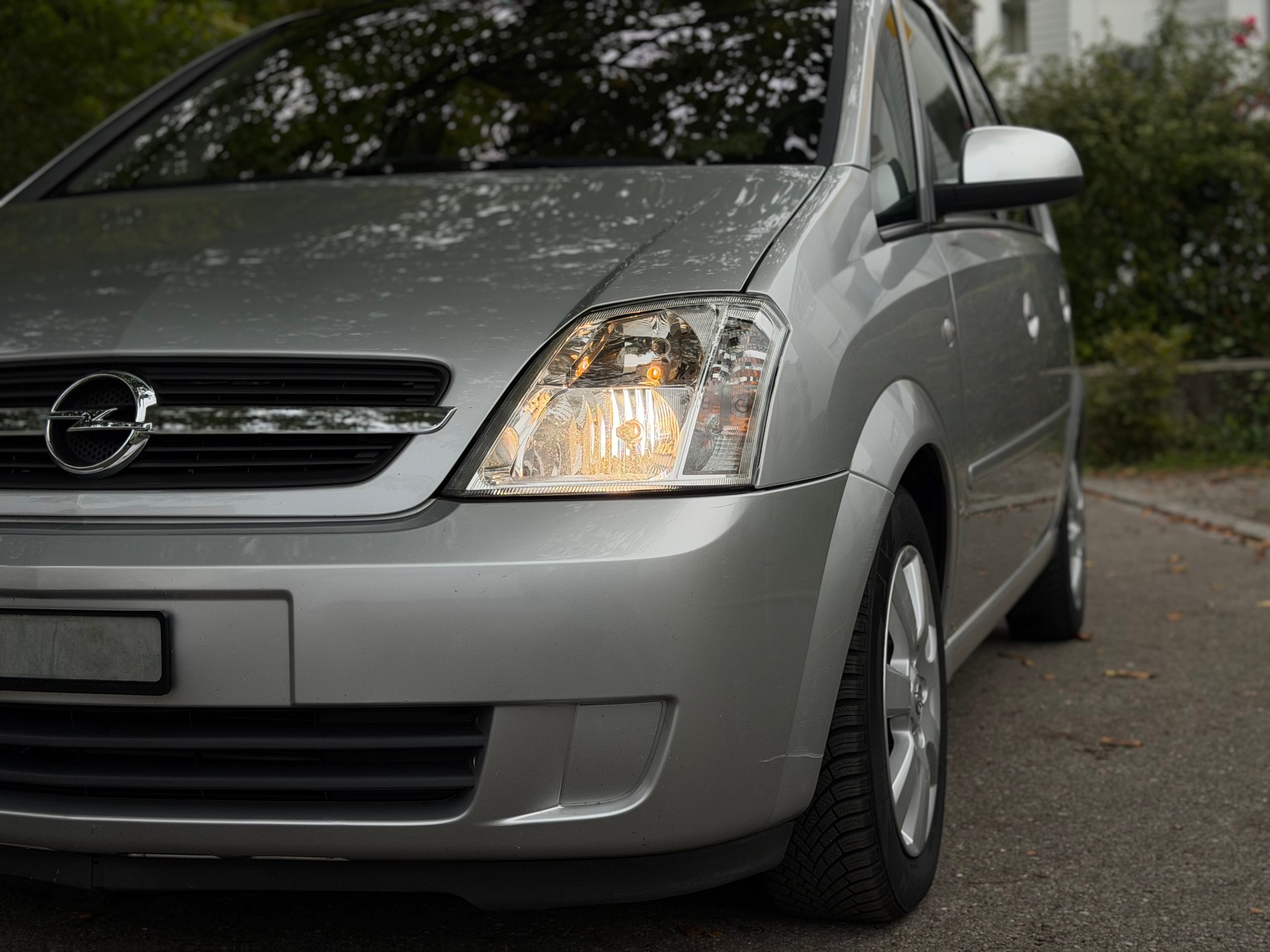 OPEL Meriva 1.7 CDTi Cosmo-image-1
