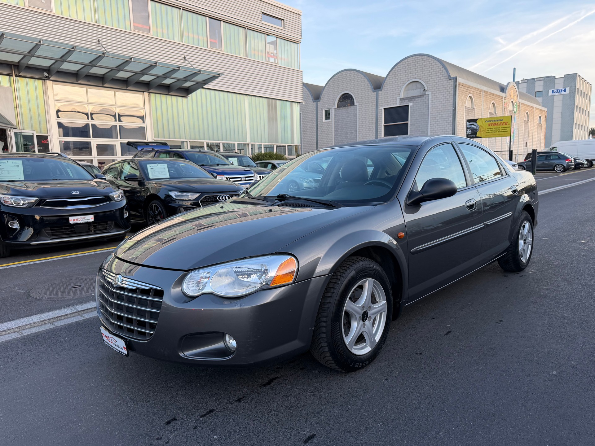 CHRYSLER Sebring 2.7 V6 Limited (LX)-image-1