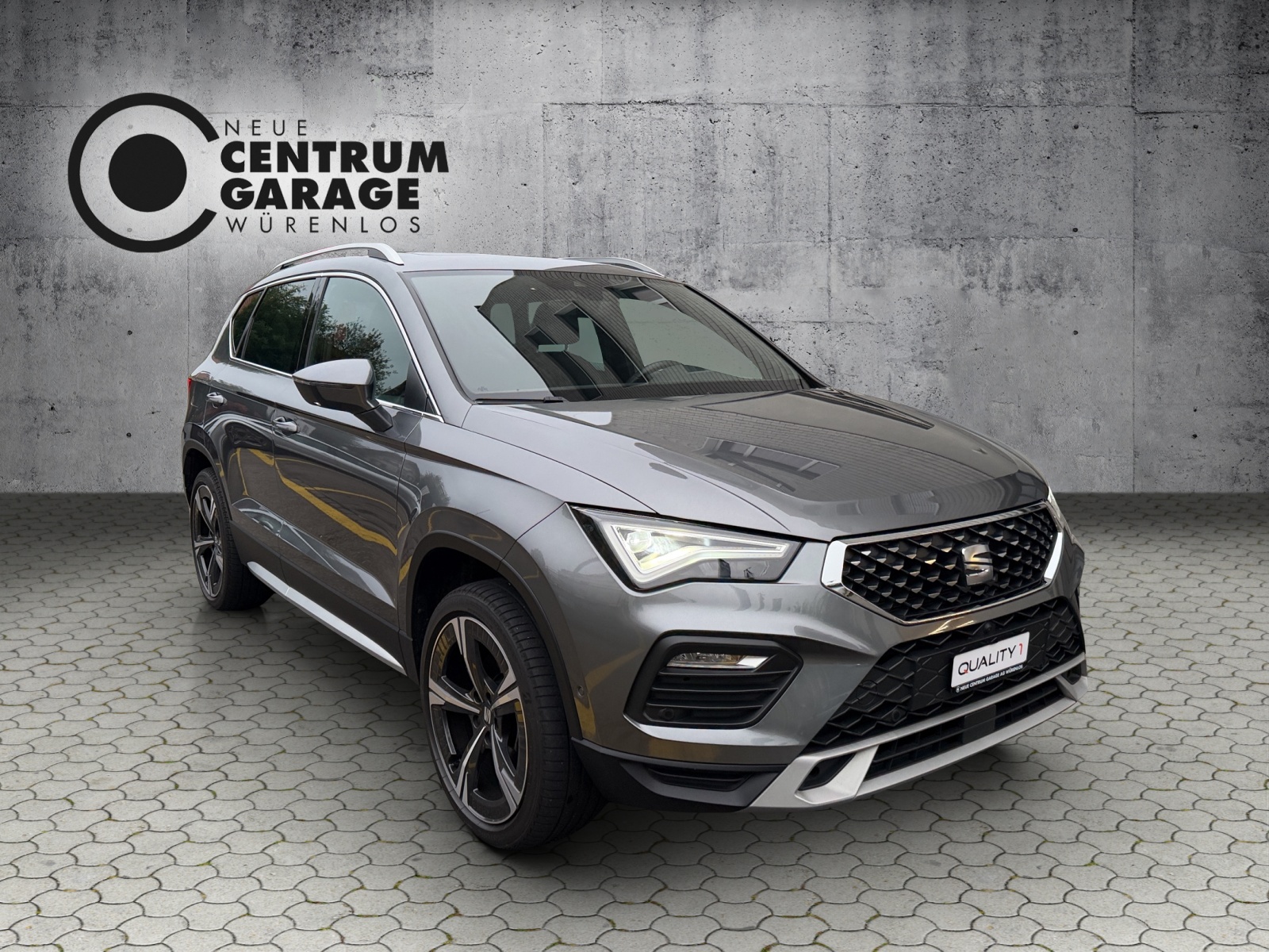 SEAT Ateca 2.0 TSI Hola Xperience DSG 4Drive-showroom-element-1
