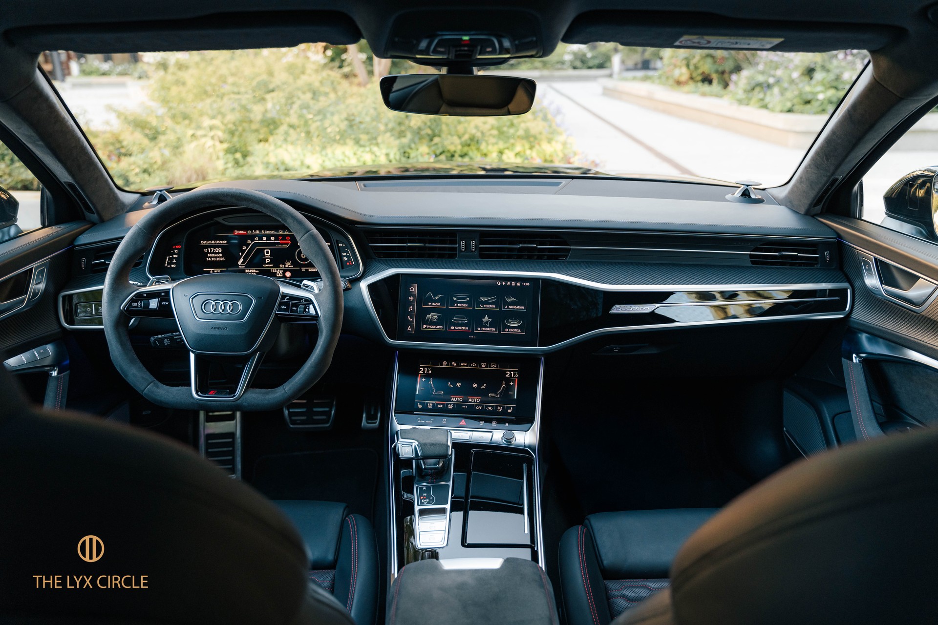 AUDI RS6 Avant 4.0 TFSI V8 Performance quattro-image-13