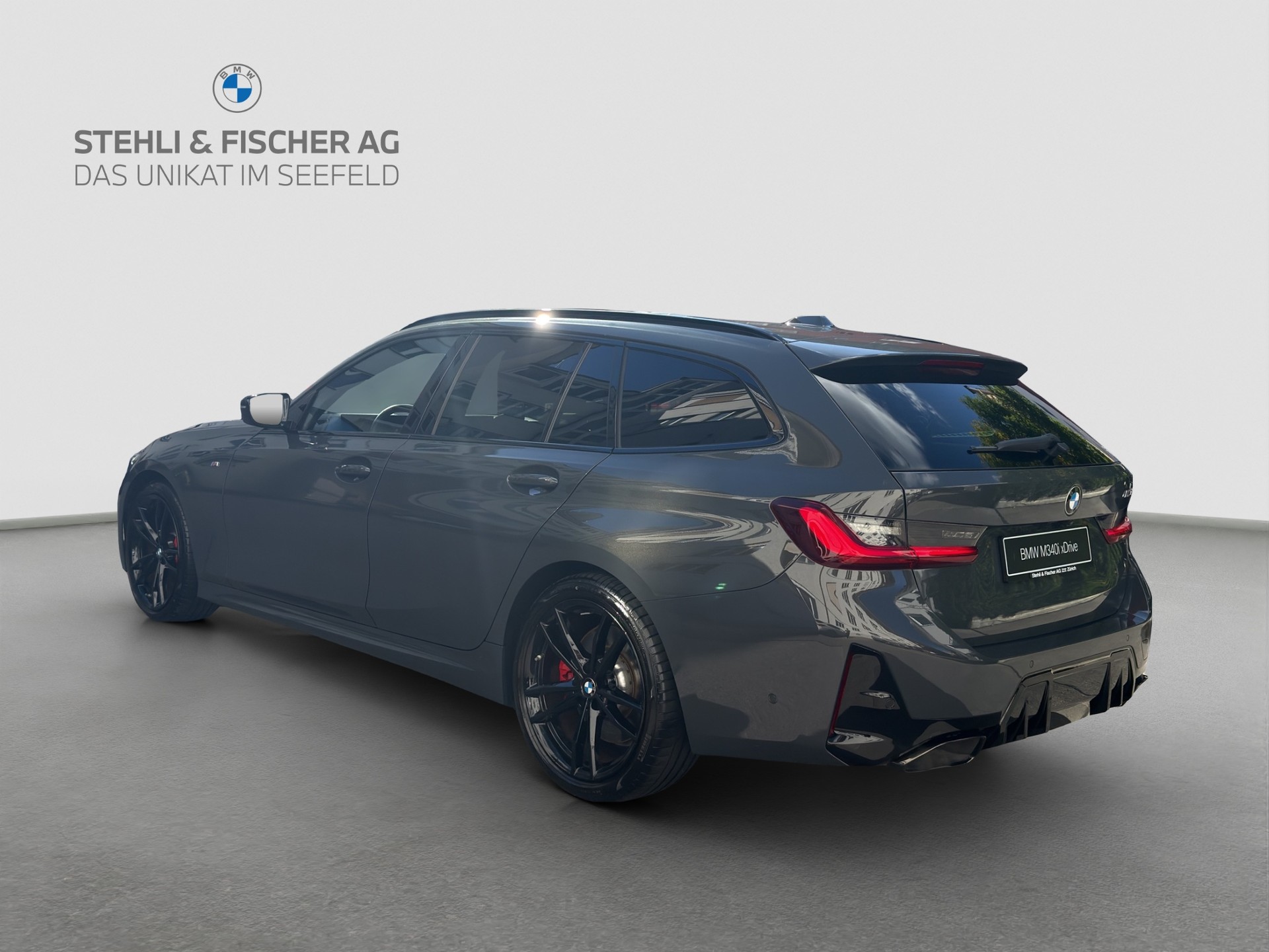 BMW M340i xDrive 48V Touring Steptronic M Sport Pro-image-1