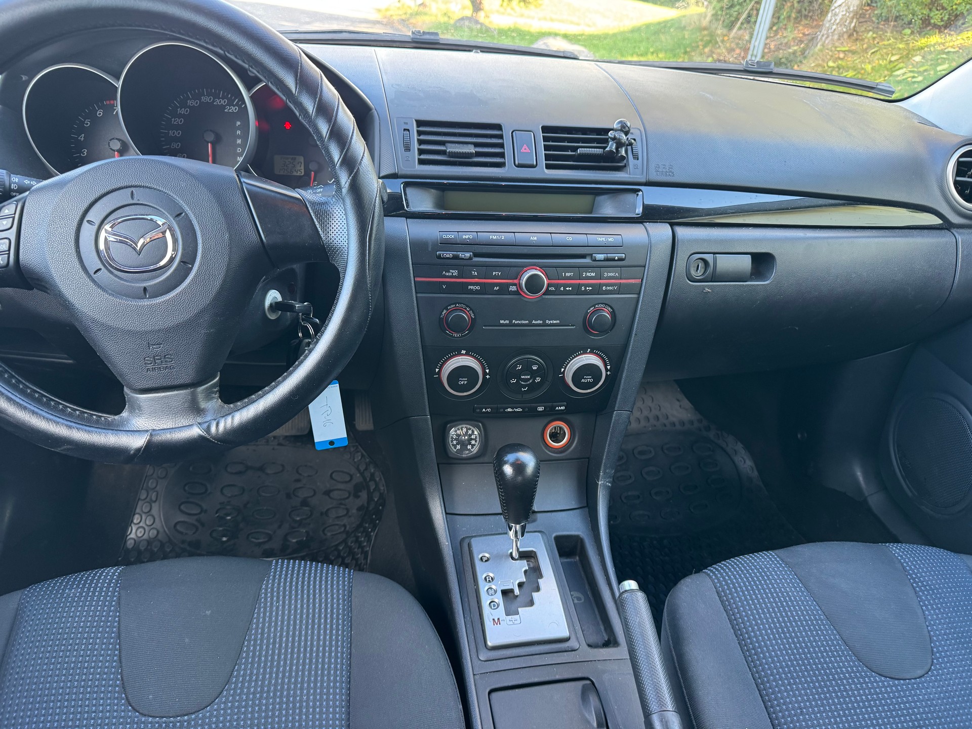 MAZDA 3 1.6 16V Confort-image-8