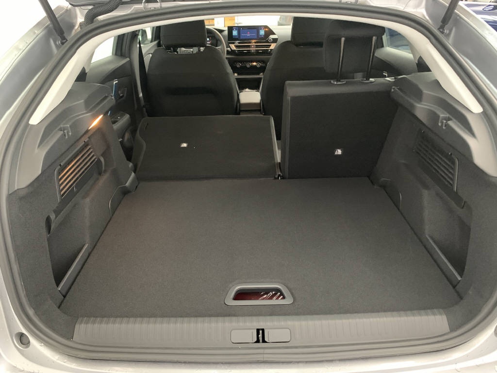 CITROEN C4 Electrique 136ch Automatique Swiss Edition-image-8