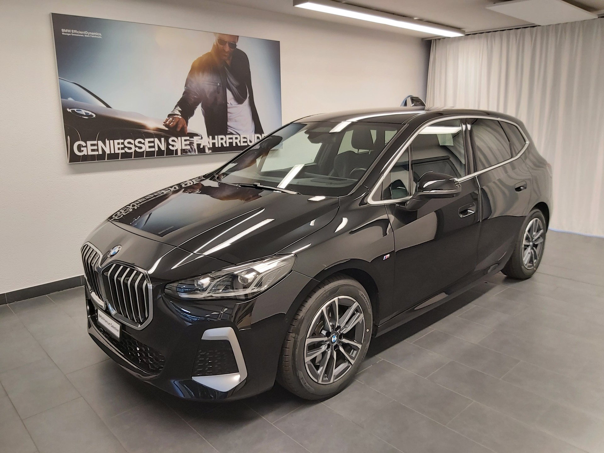 BMW 223d AT xDr M Sport DKG-image-0