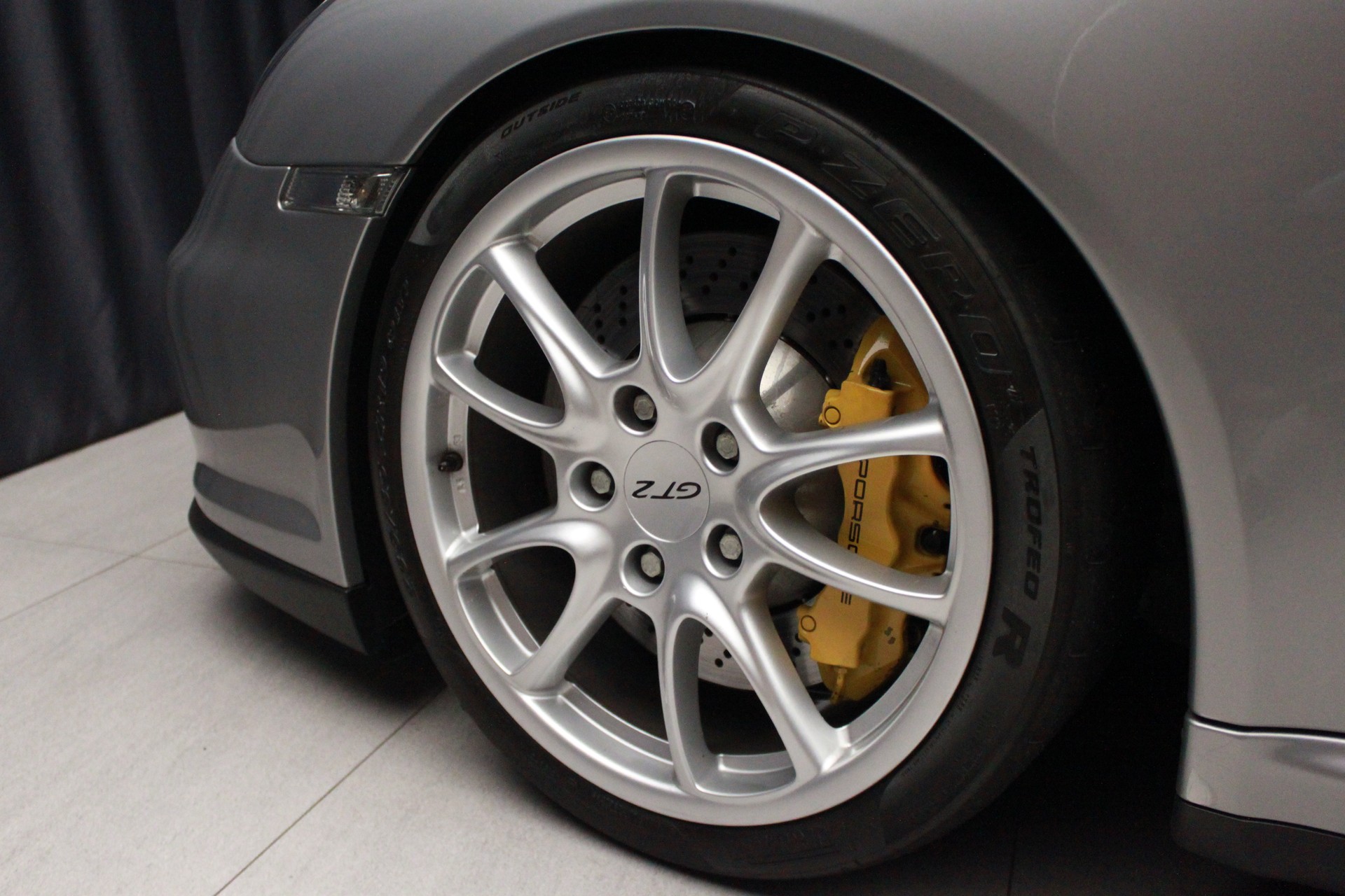 PORSCHE 911 GT2-image-14
