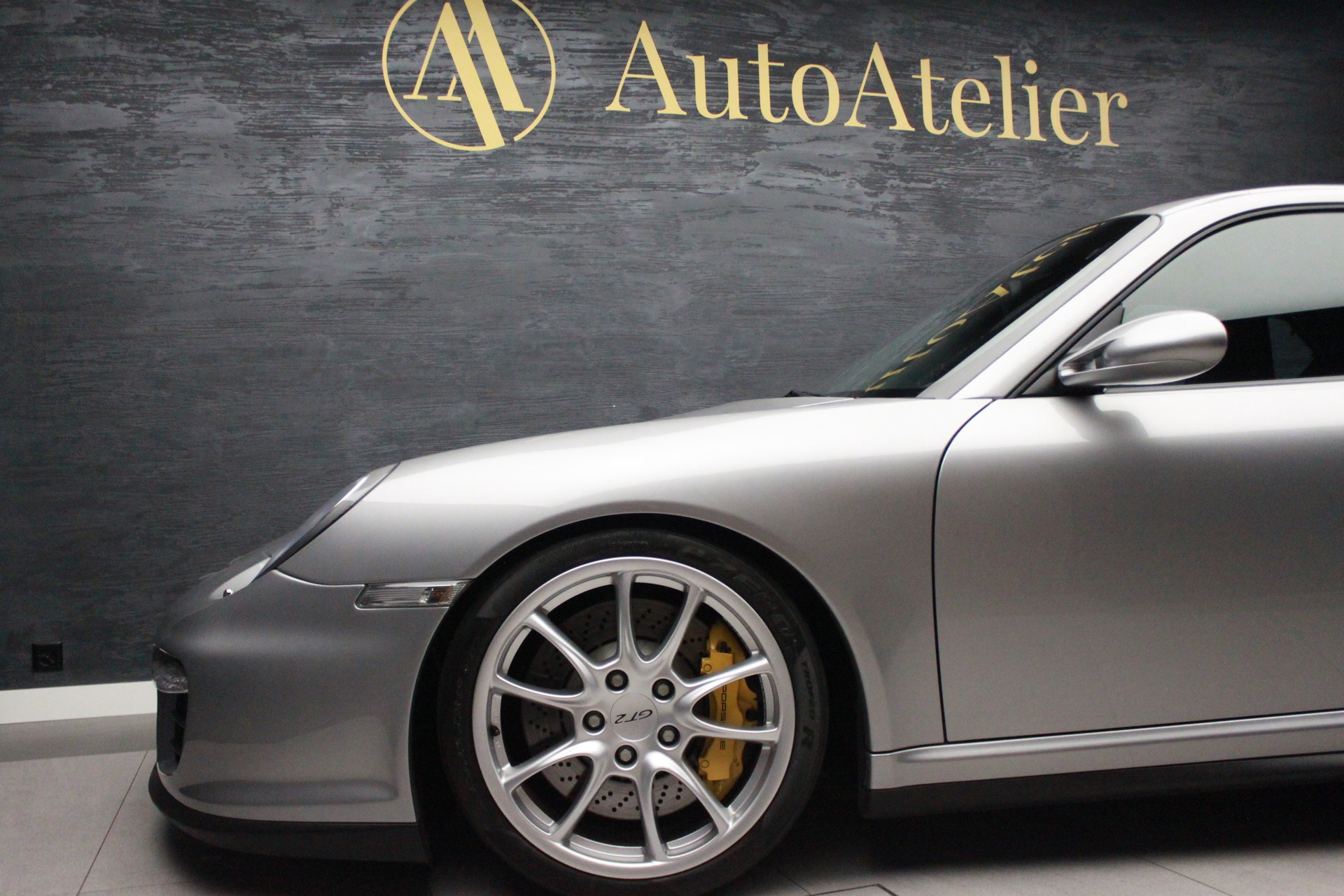 PORSCHE 911 GT2-image-5