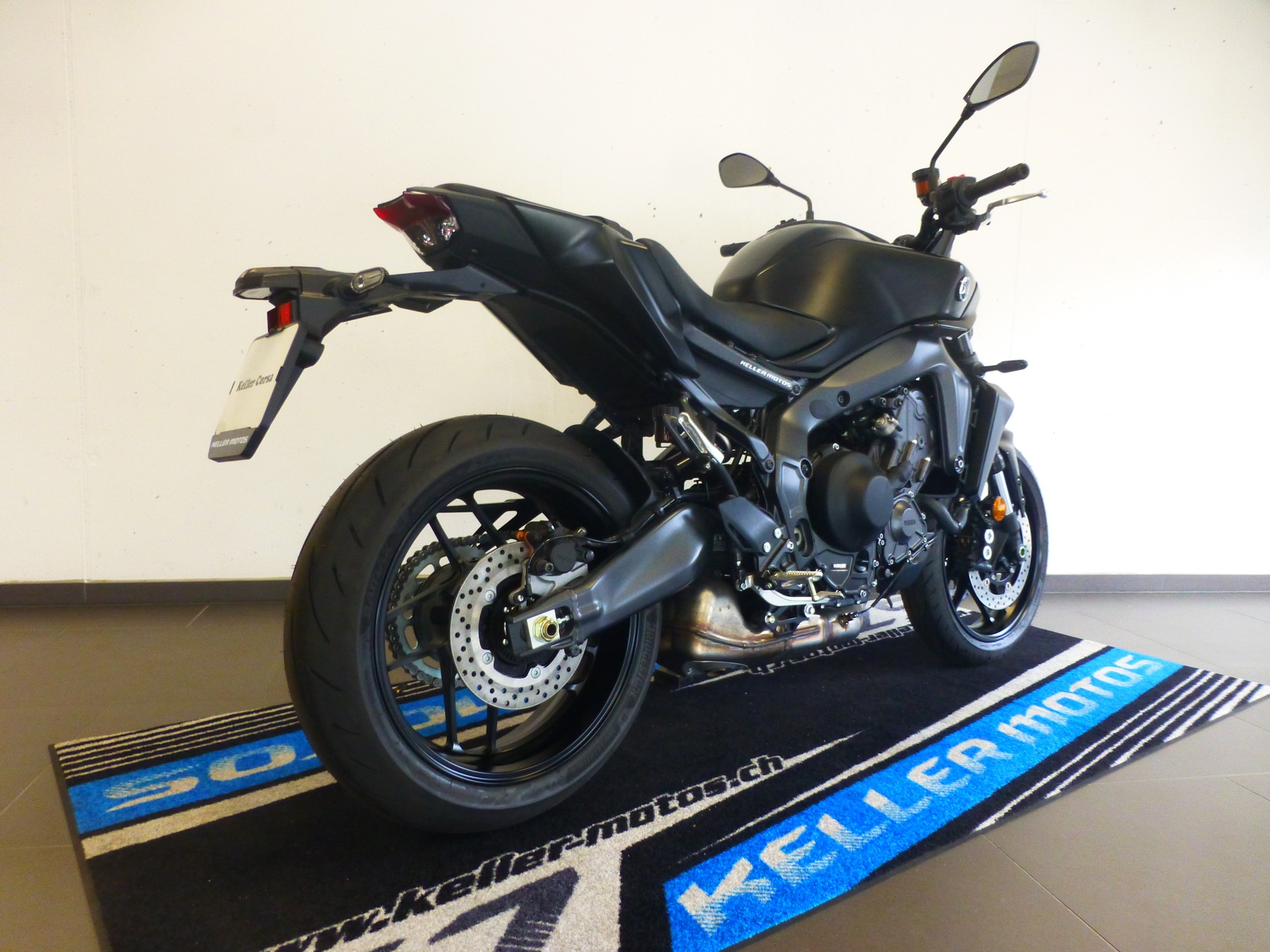 YAMAHA MT-09-image-14