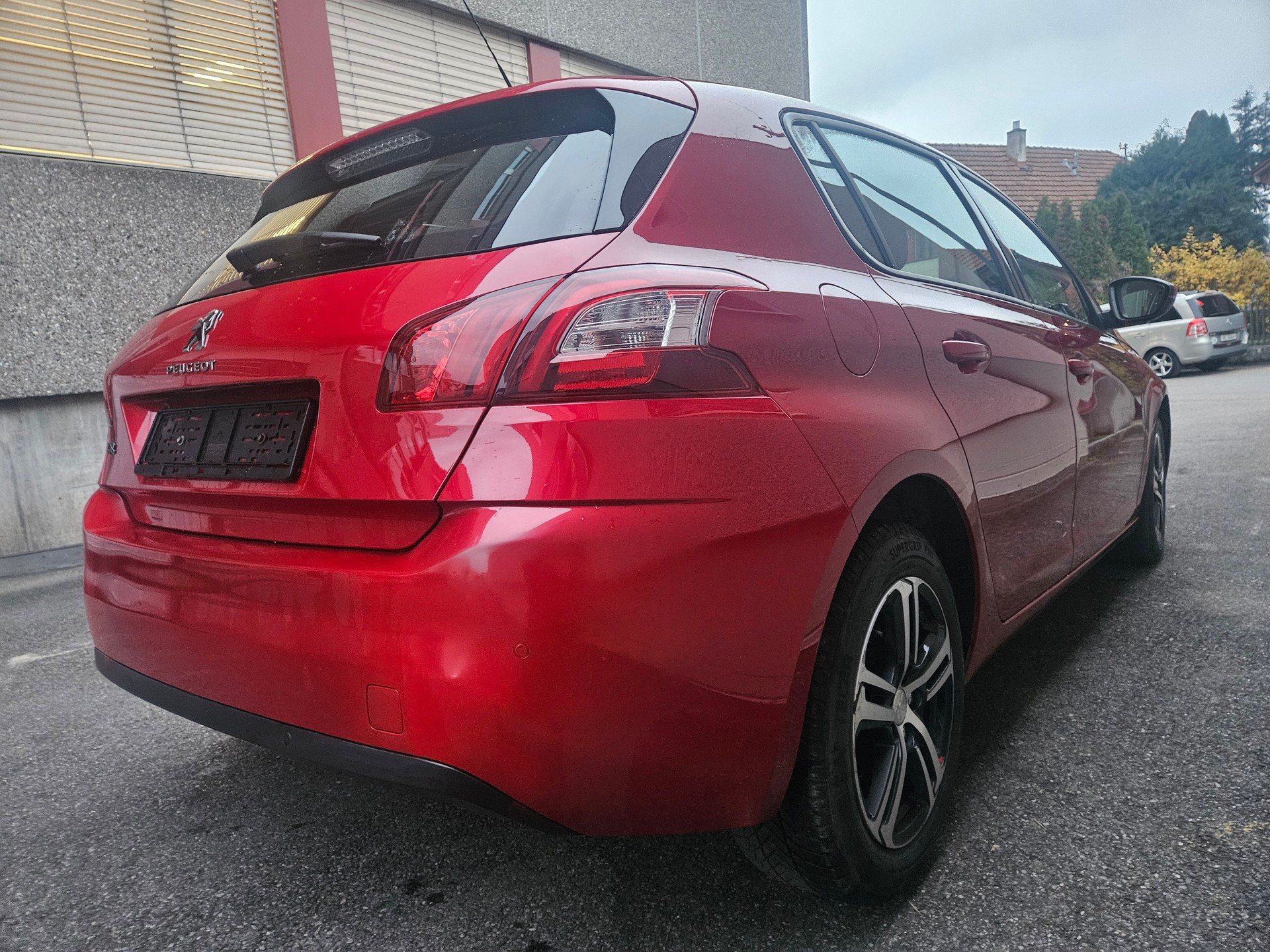 PEUGEOT 308 1.6 BlueHDI Active Automatic-image-3