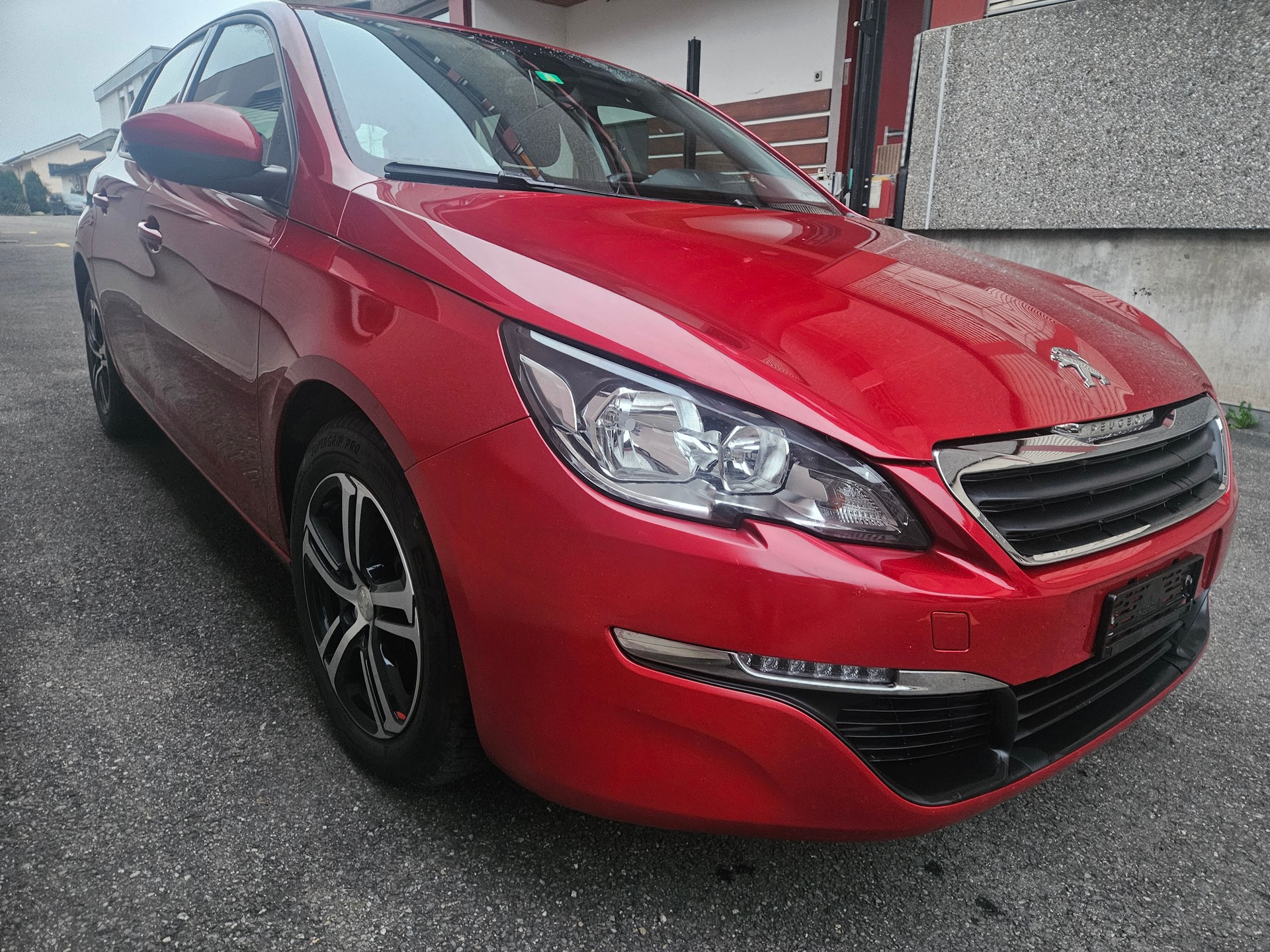 PEUGEOT 308 1.6 BlueHDI Active Automatic-image-0