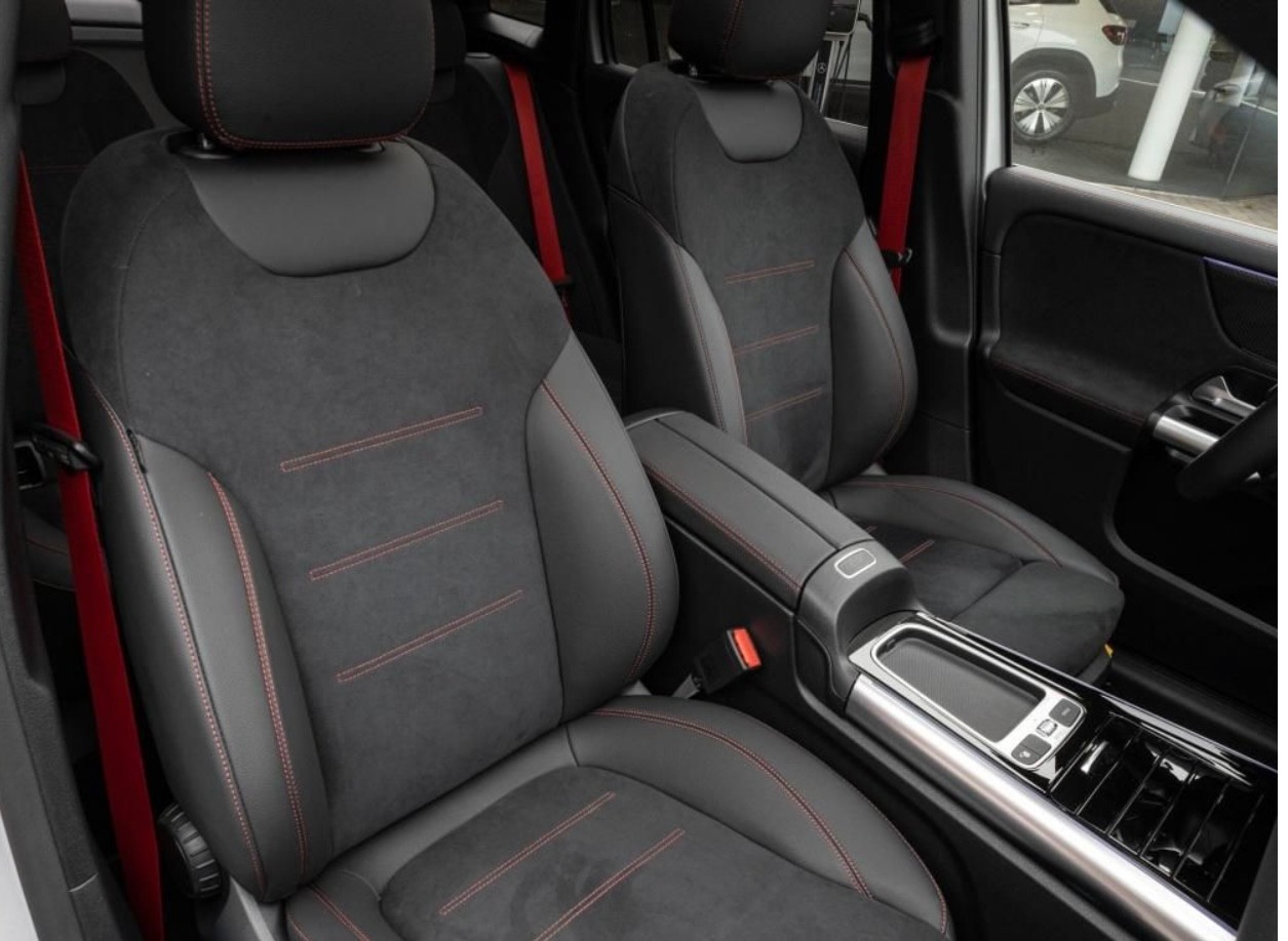 MERCEDES-BENZ GLA 35 AMG 4Matic 8G-Speedshift DCT-image-6