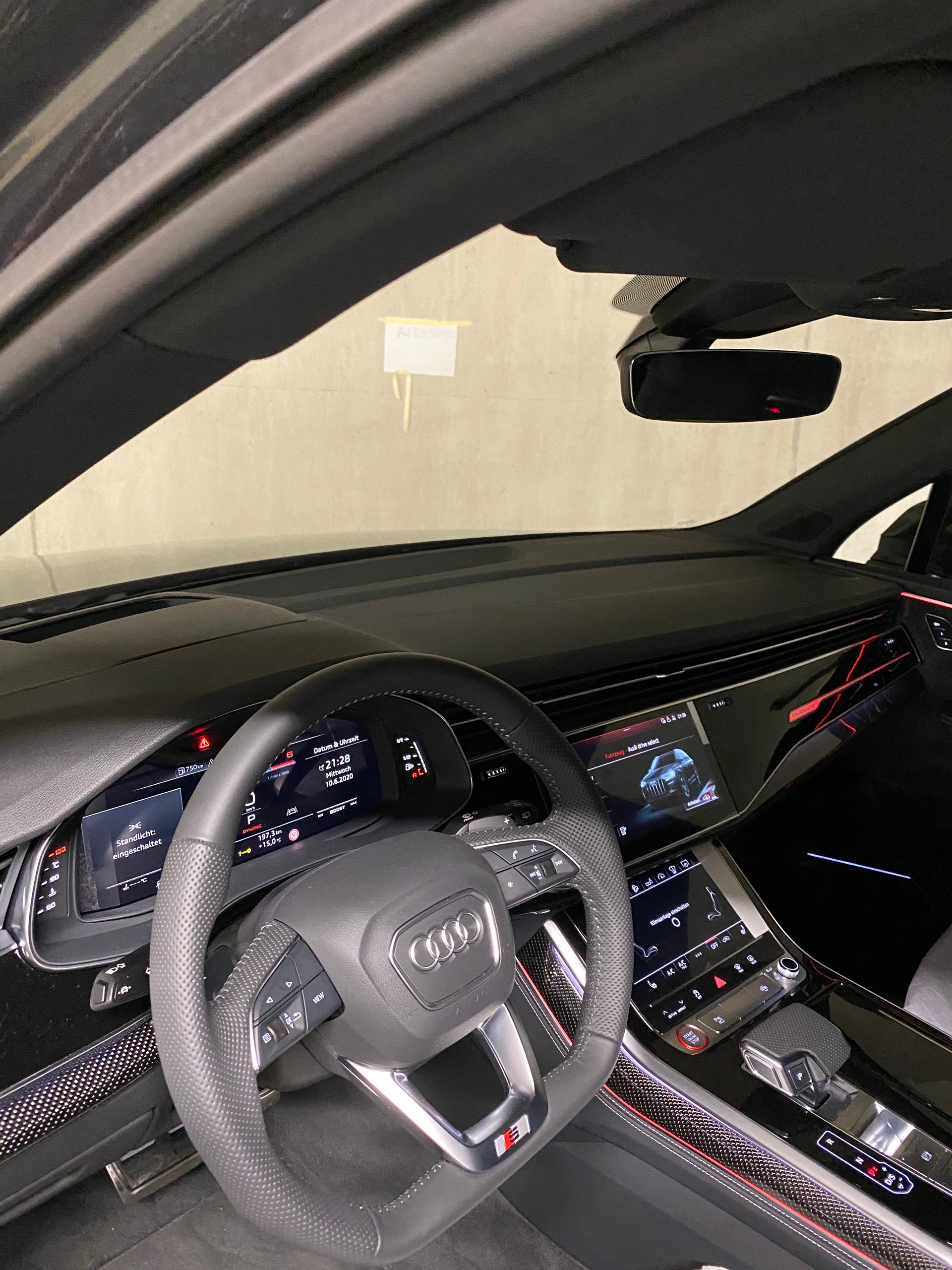 AUDI SQ7 4.0 TDI quattro tiptronic-image-9