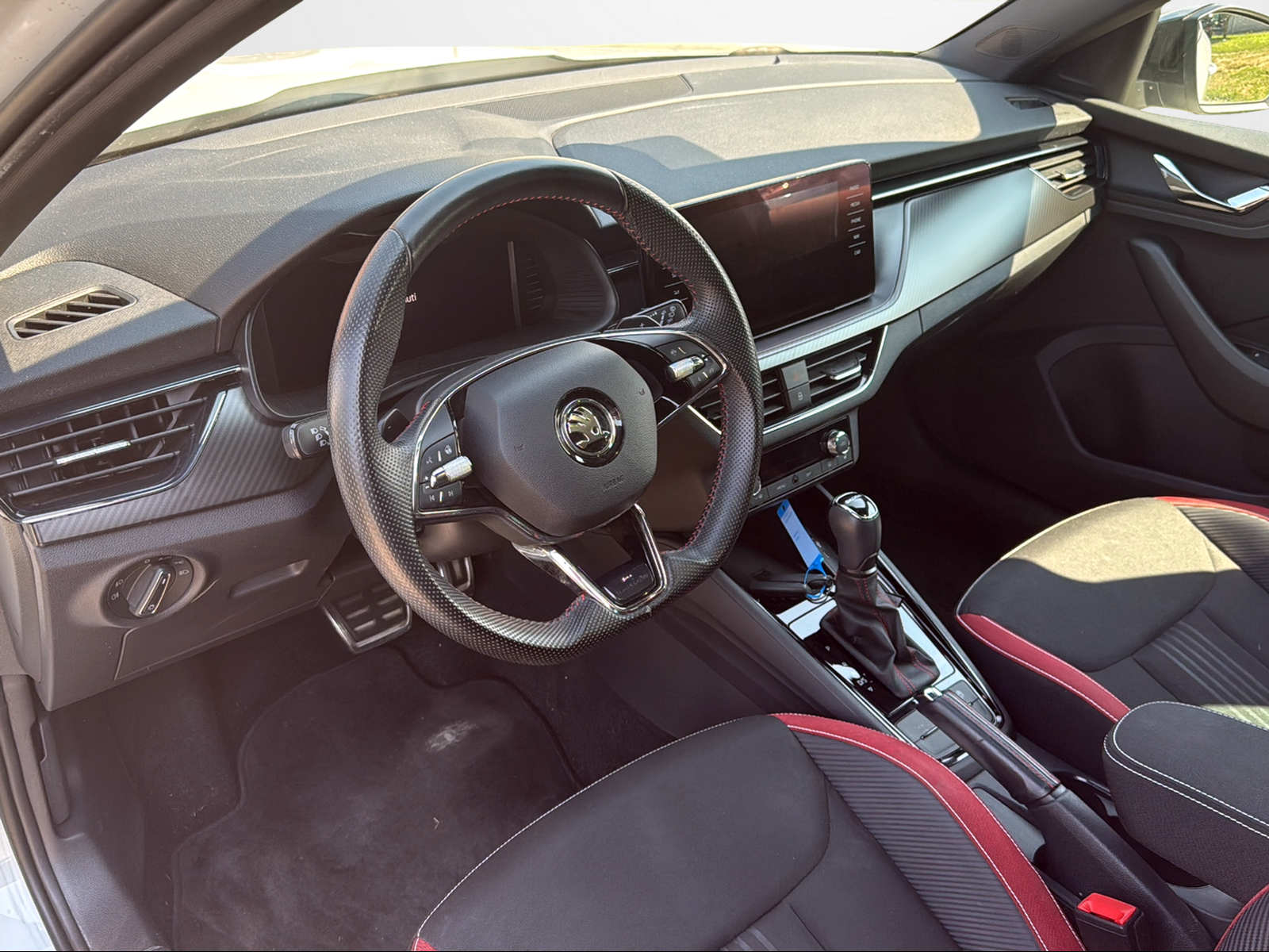 SKODA Kamiq 1.0 TSI Monte Carlo DSG-image-8