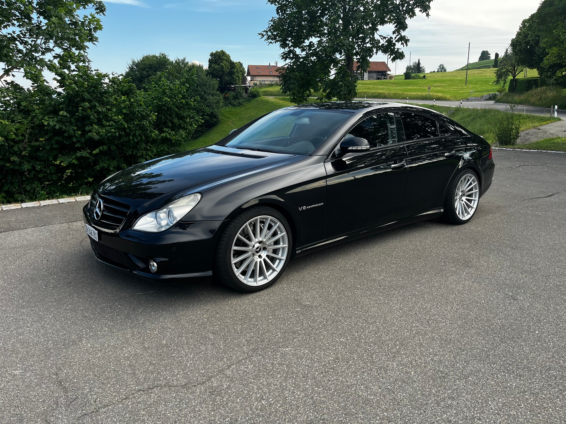 MERCEDES-BENZ CLS 55 AMG Automatic-image-1