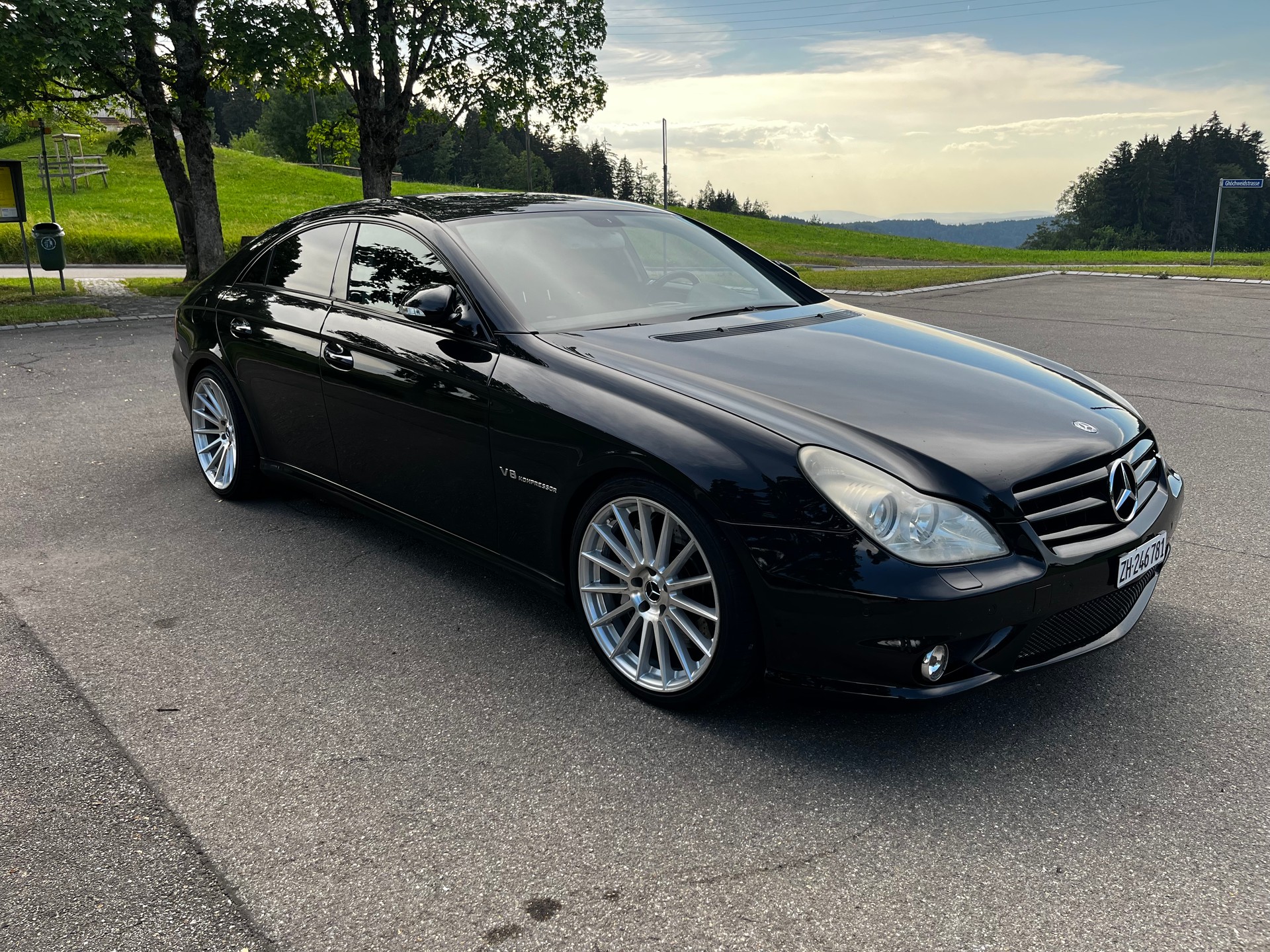 MERCEDES-BENZ CLS 55 AMG Automatic-image-0