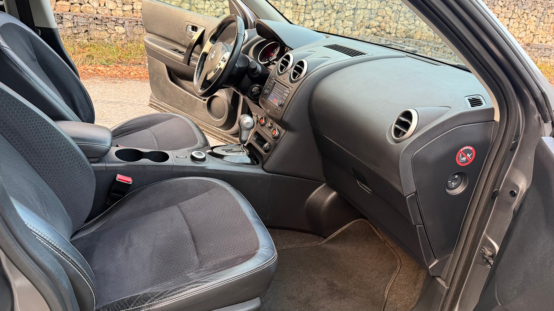 NISSAN Qashqai 2.0 4WD tekna XTronic CVT-image-10